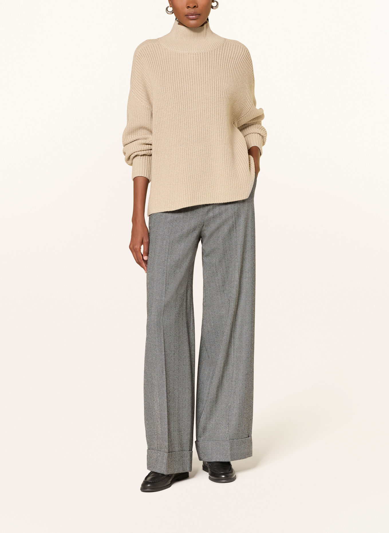 windsor. Merino Wool Sweaters: BEIGE