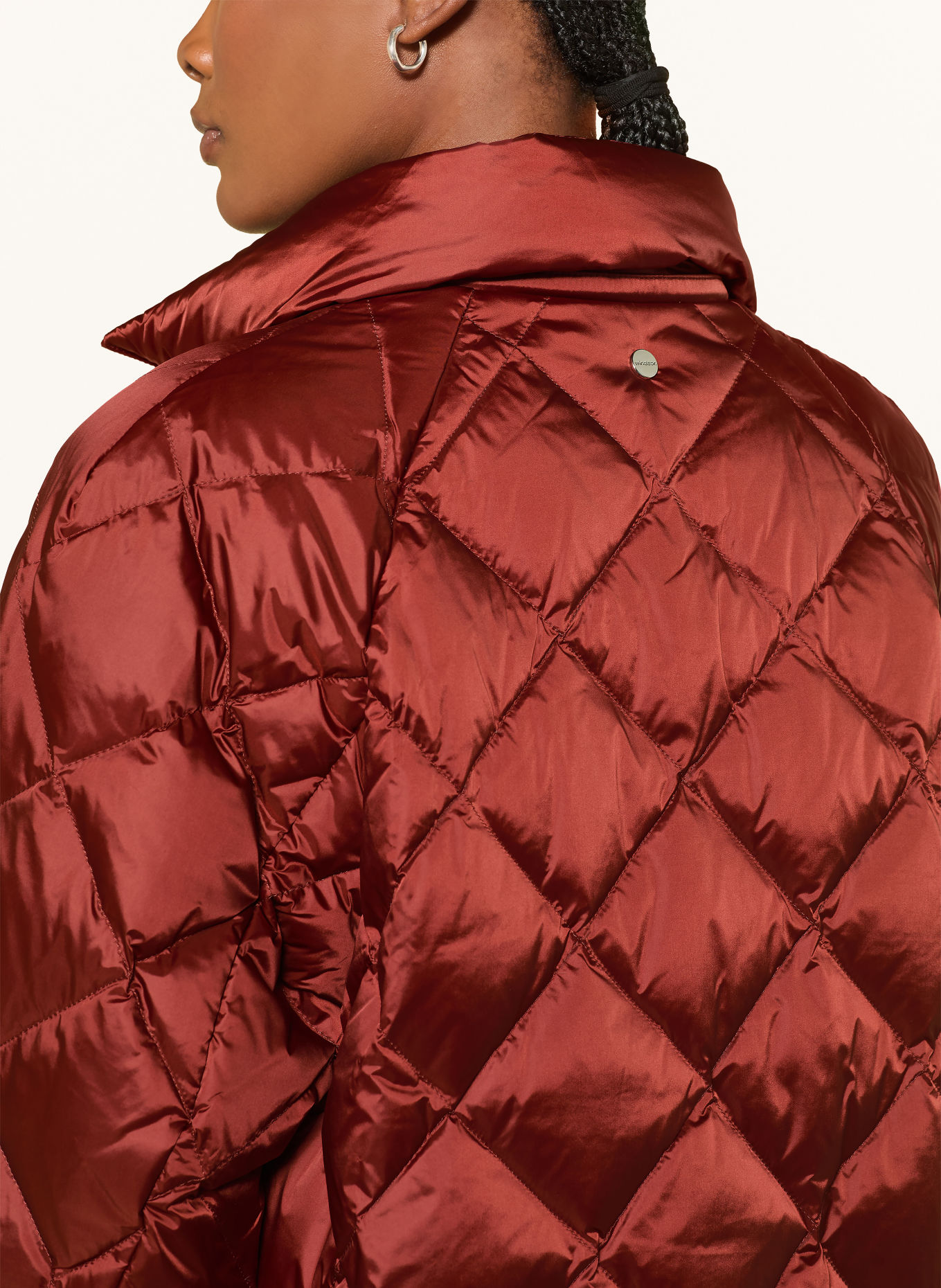 windsor. Daunenjacke mit abnehmbarer Kapuze: ROT