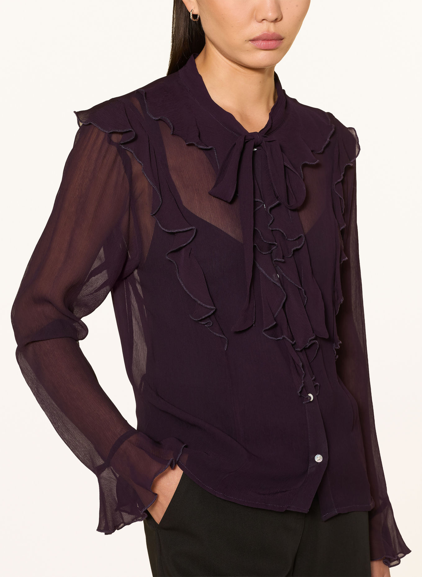 darling harbour Tie-neck blouse with ruffles: BLUEBERRY