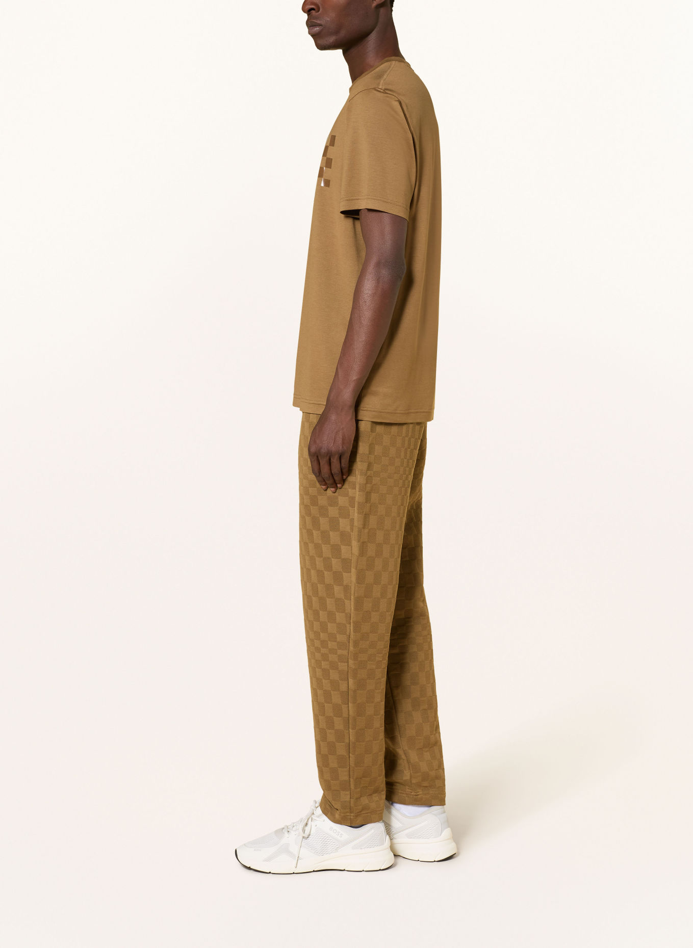 BOSS ICONS70 Sweatpants: BROWN