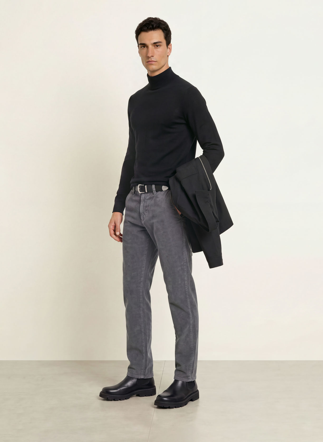 PAUL Sweater: BLACK