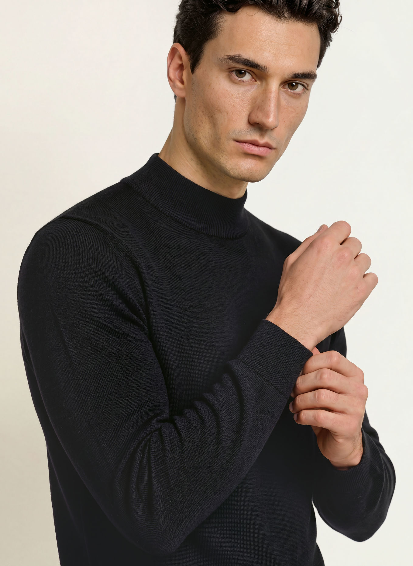 PAUL Sweater: BLACK