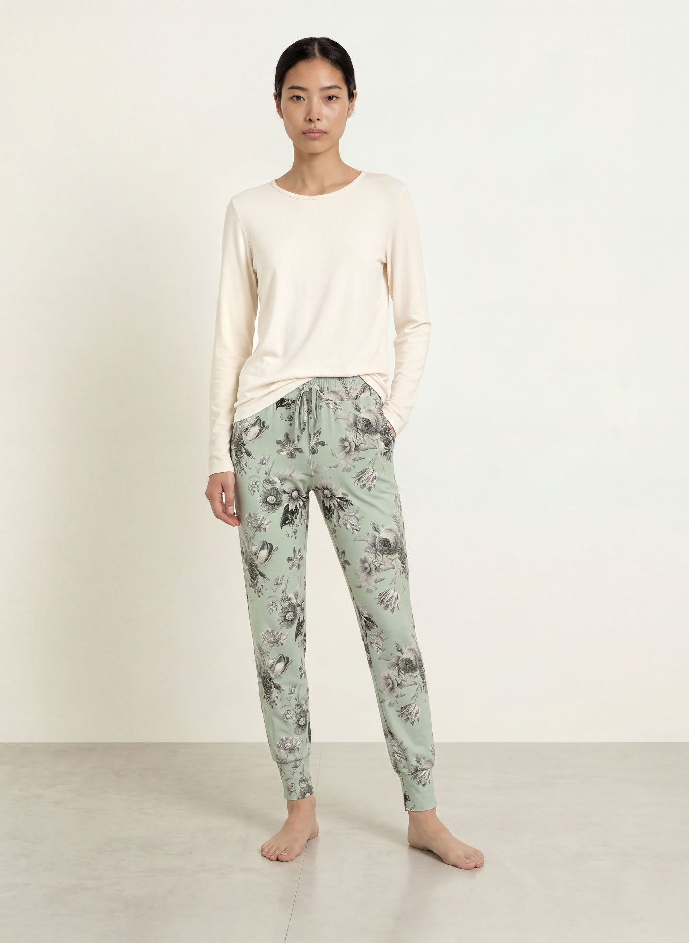 ESSENZA Pyjamabroek JULES FLOREAN van jersey: MINT / WIT