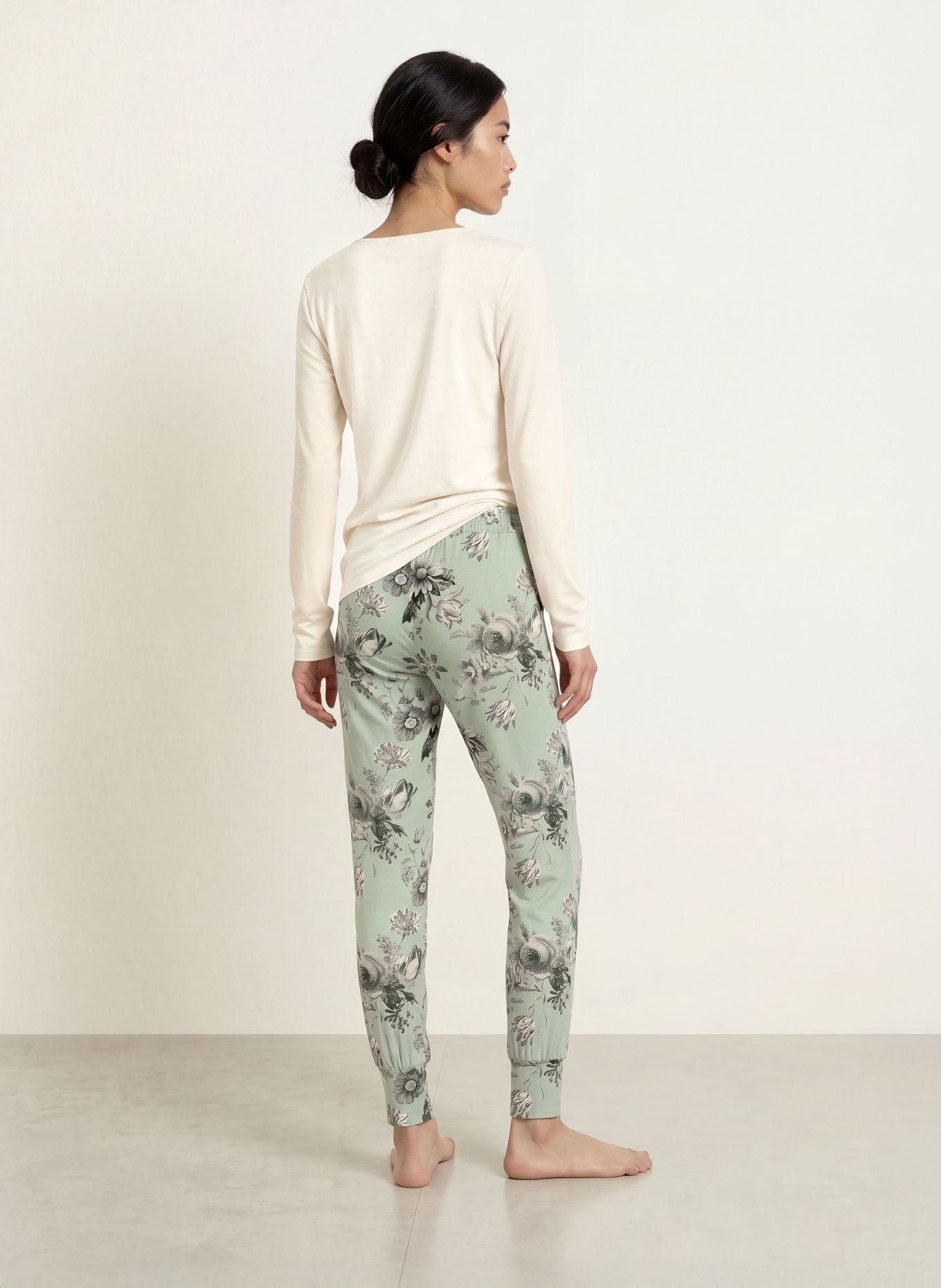 ESSENZA Pyjamabroek JULES FLOREAN van jersey: MINT / WIT