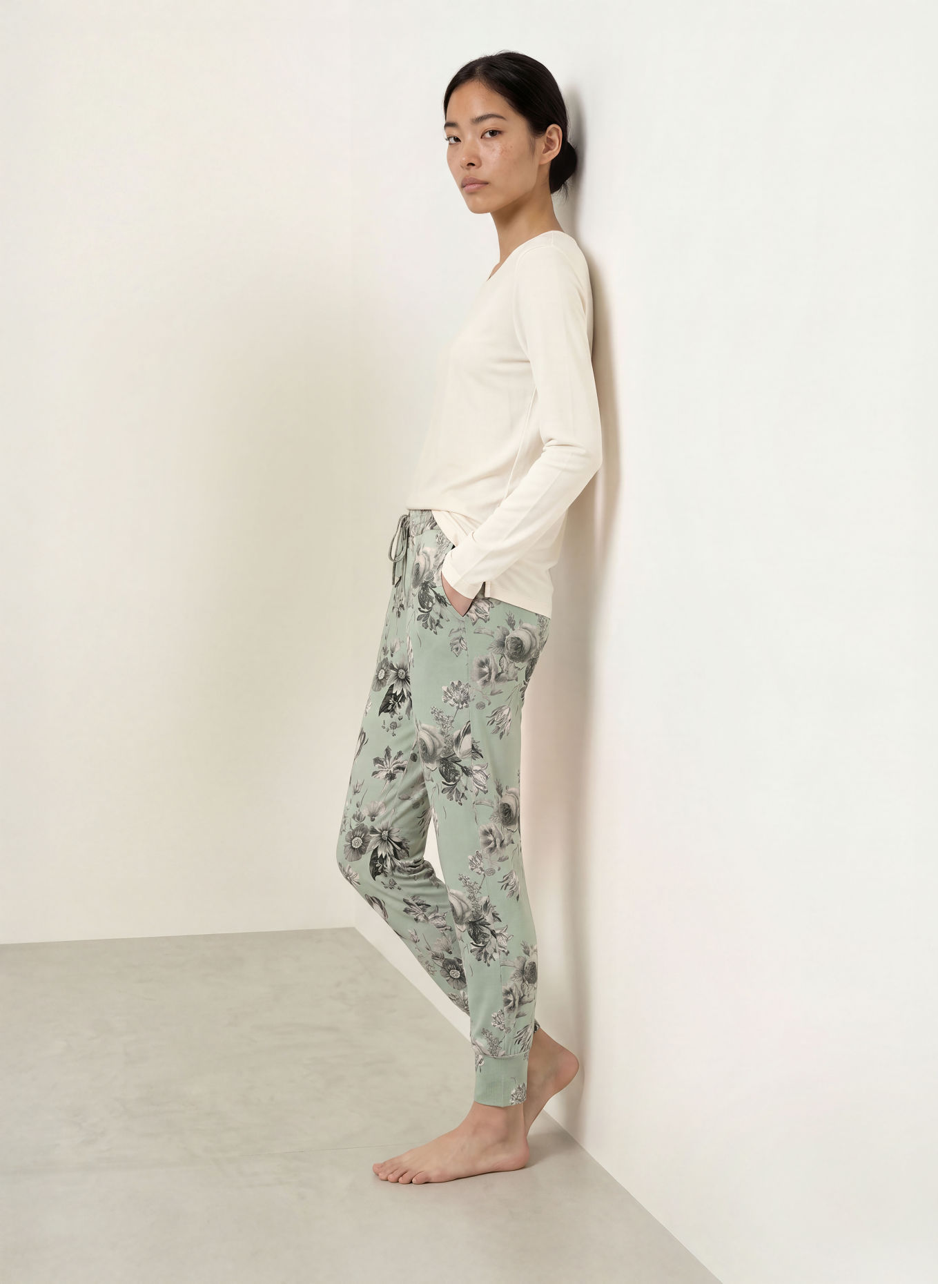 ESSENZA Pyjamabroek JULES FLOREAN van jersey: MINT / WIT