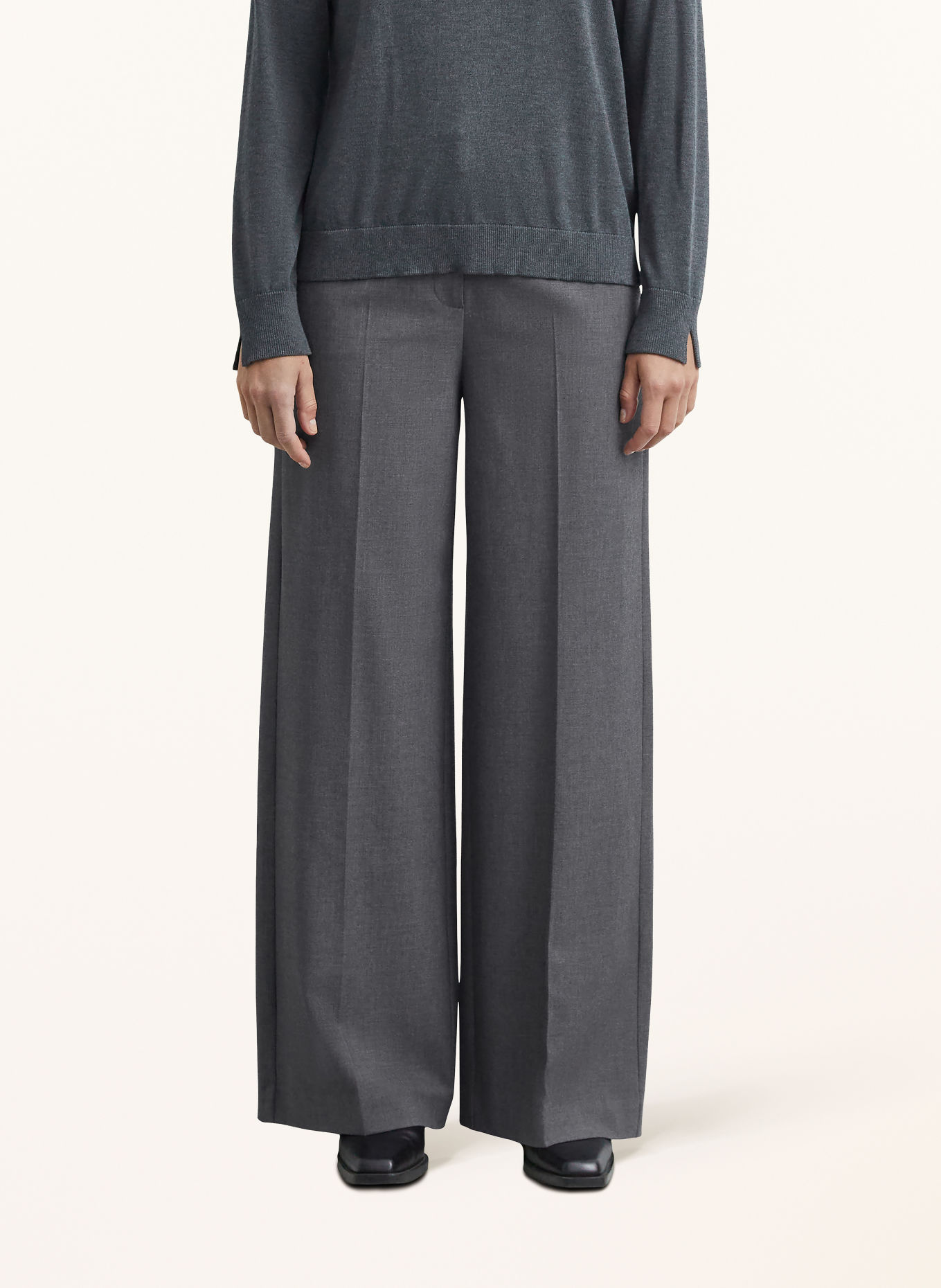 COMMA Wide-leg trousers: GRAY