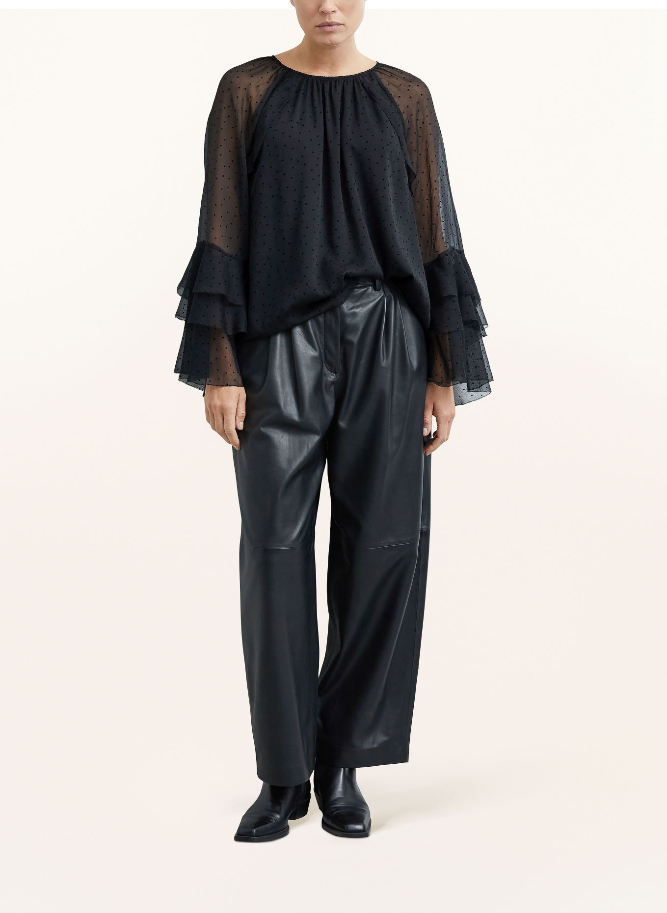 COMMA Blusenshirt mit Volants: SCHWARZ