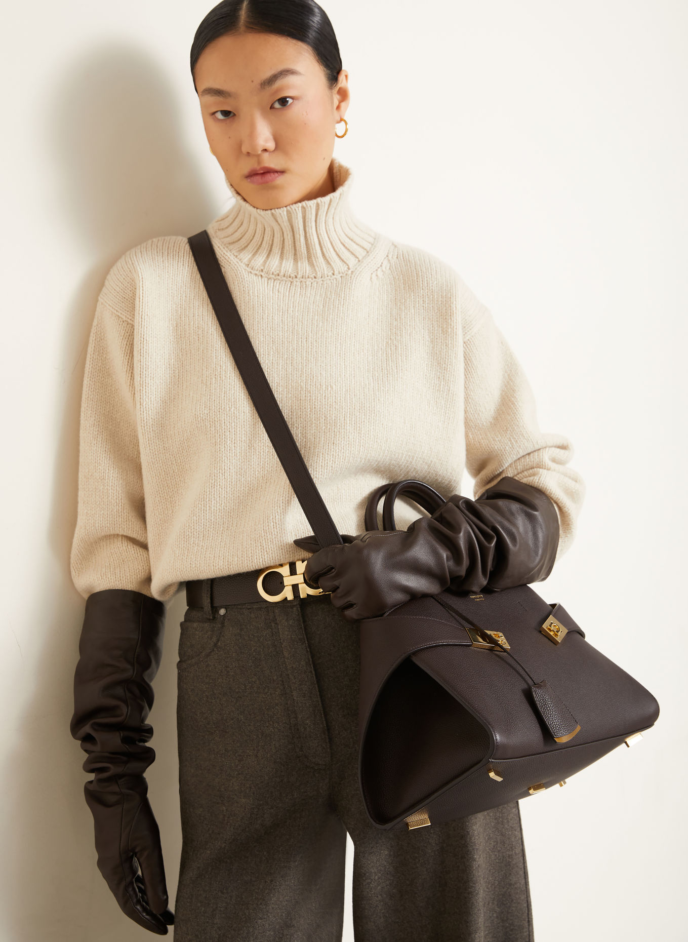 FERRAGAMO Handtas HUG: MARRON FONCÉ / GOUD