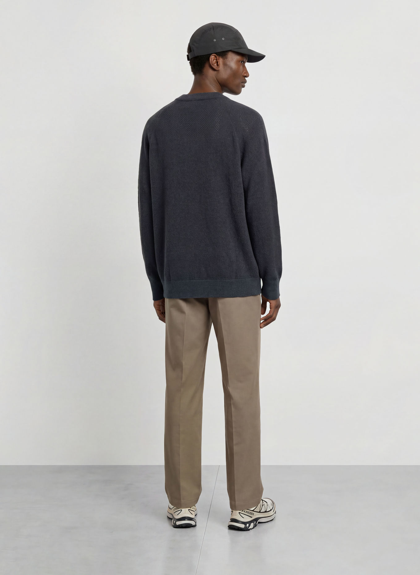 Goldwin Pullover: MØRKEGRÅ