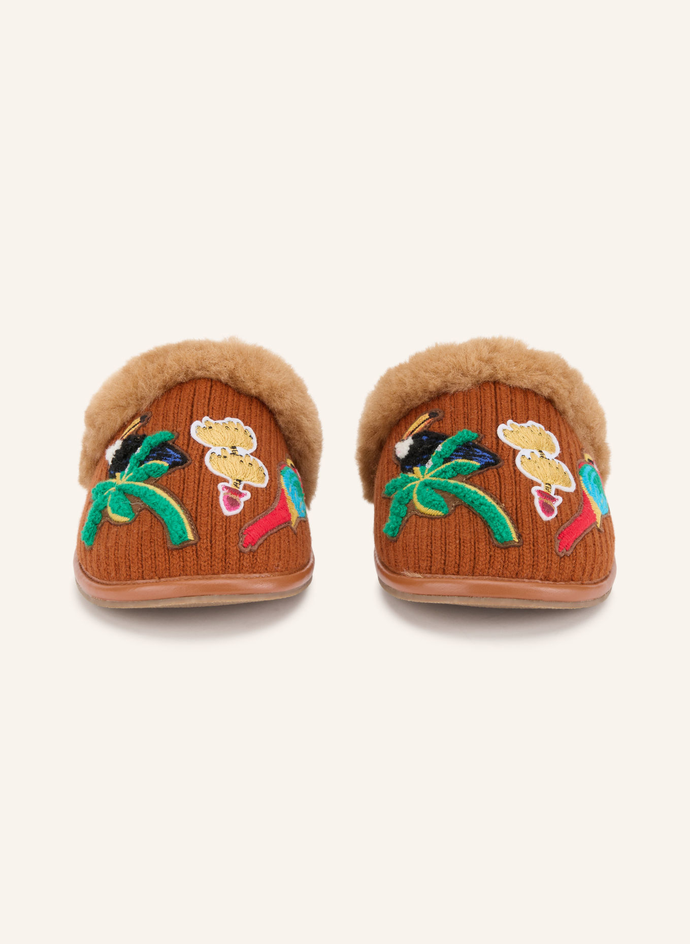 FARM RIO Pantoffels: BRUIN