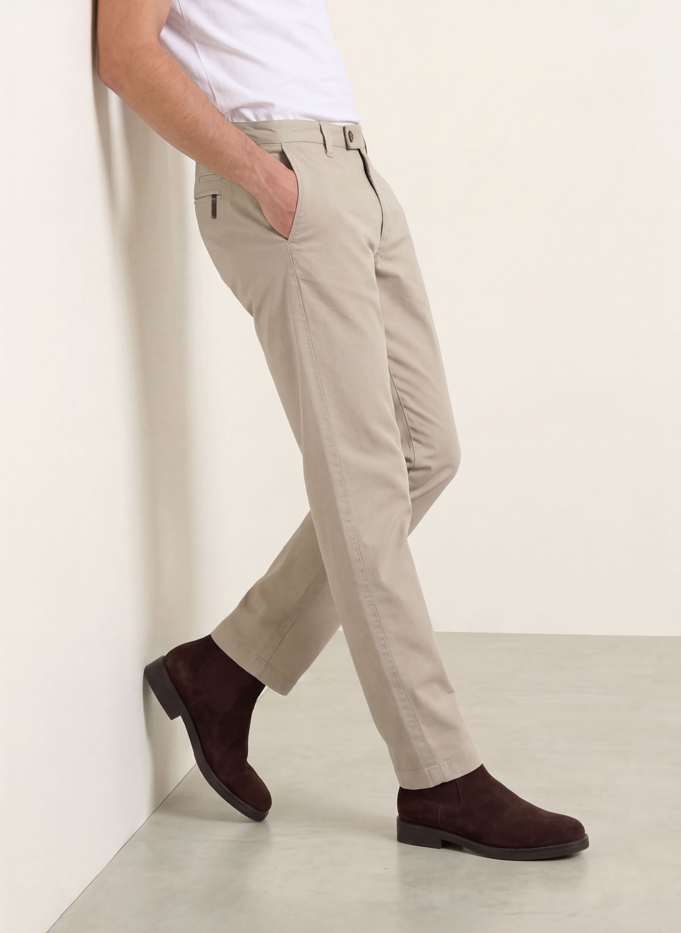 CINQUE CIWOOD Slim Fit Chinos: BEIGE