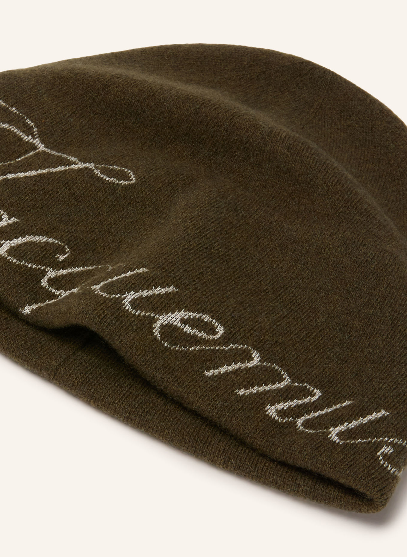 JACQUEMUS LE BONNET ATELIER Hat with Merino Wool: OLIVE / CREAM