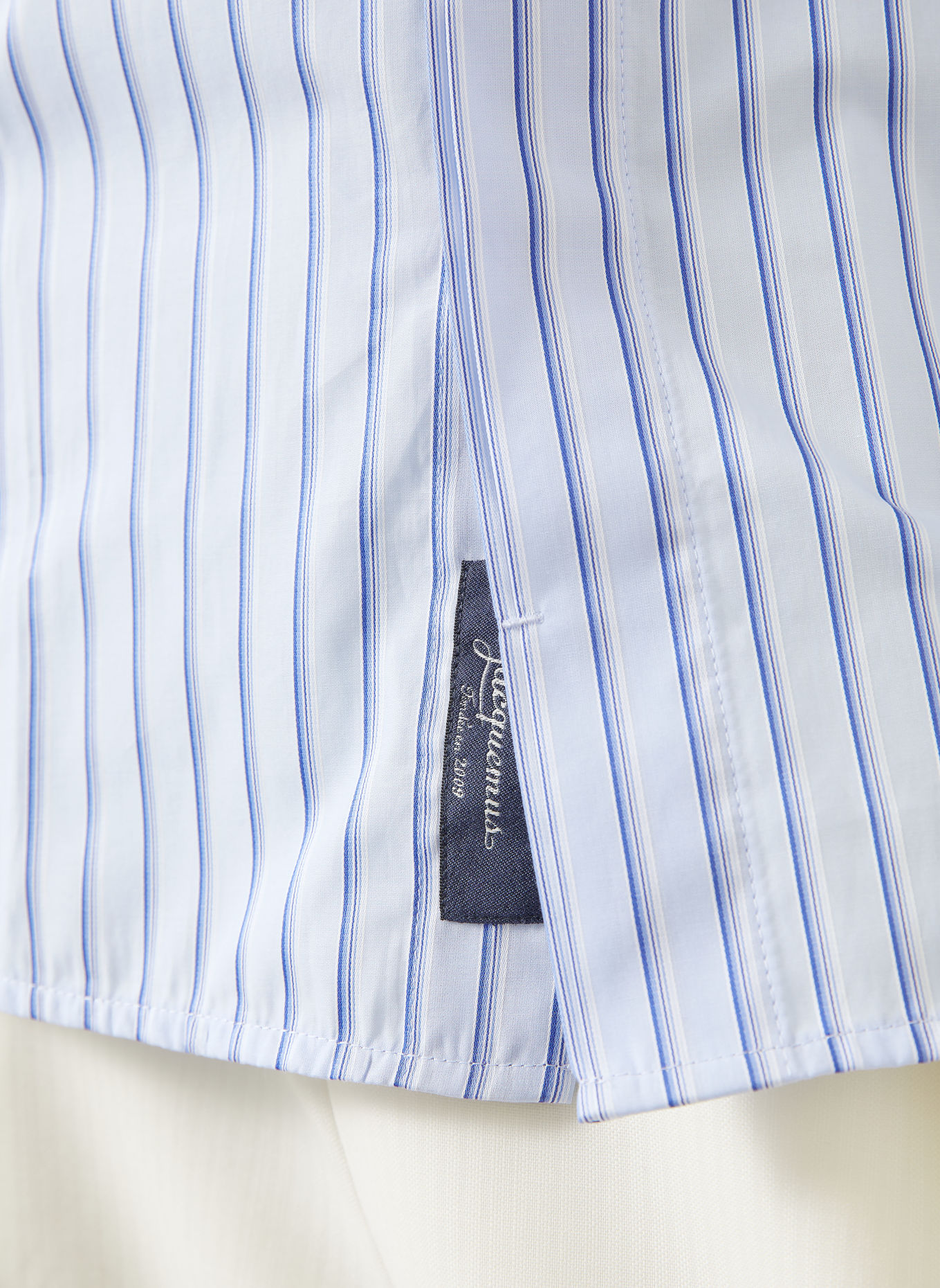 JACQUEMUS Hemd LA CHEMISE SIMON Modern Fit: HELLBLAU / BLAU