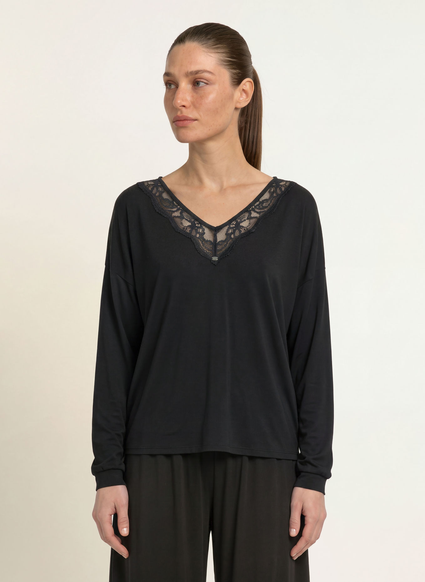 BOSS Pyjamashirt BLOSSOM met kant: ZWART