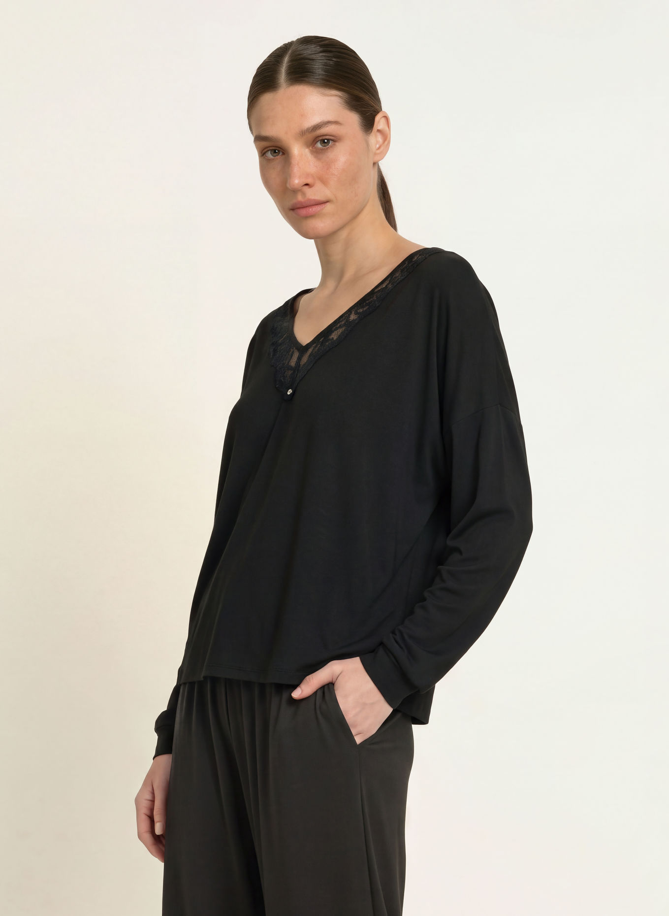 BOSS Pyjamashirt BLOSSOM met kant: ZWART