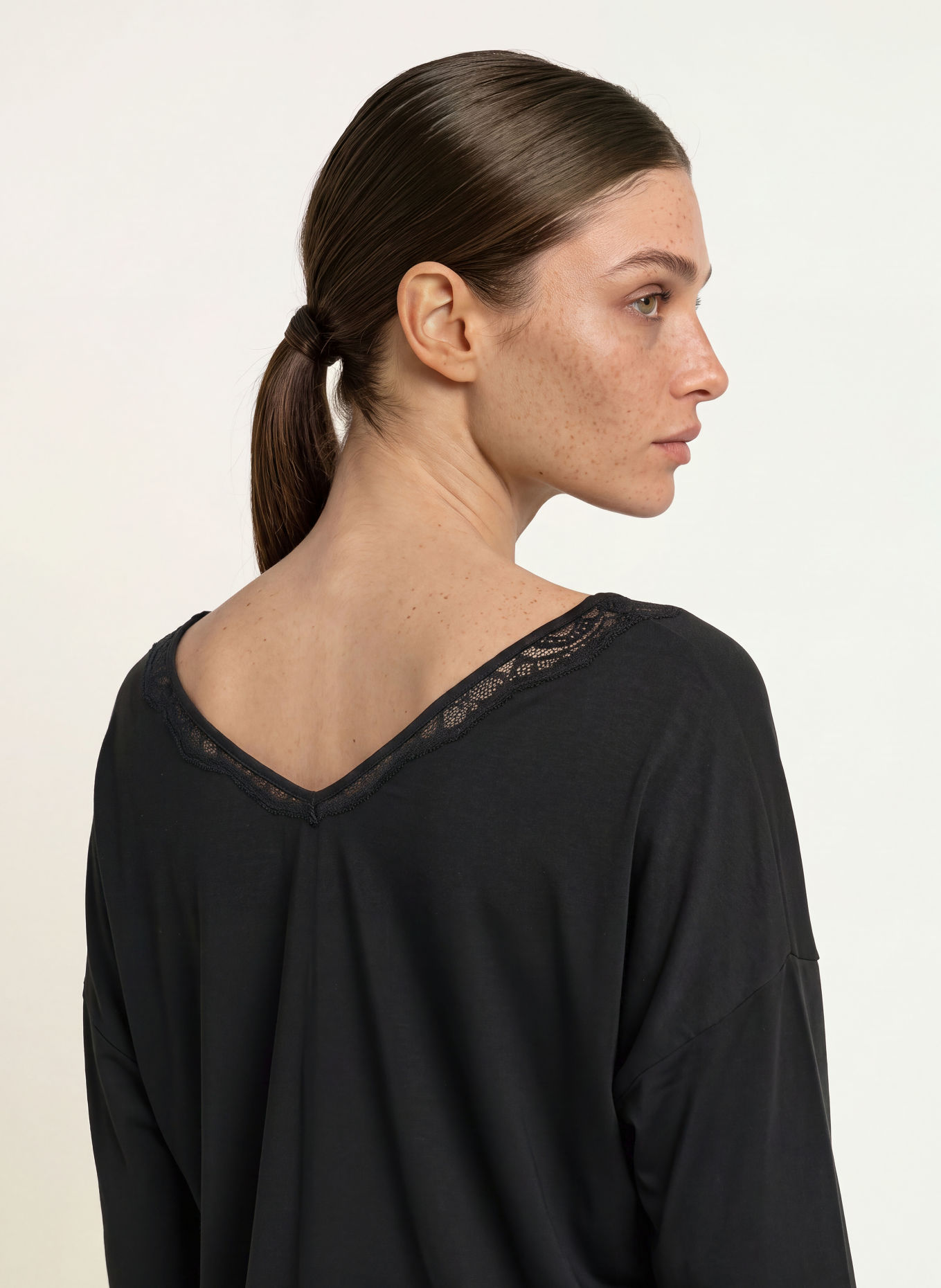 BOSS Pyjamashirt BLOSSOM met kant: ZWART