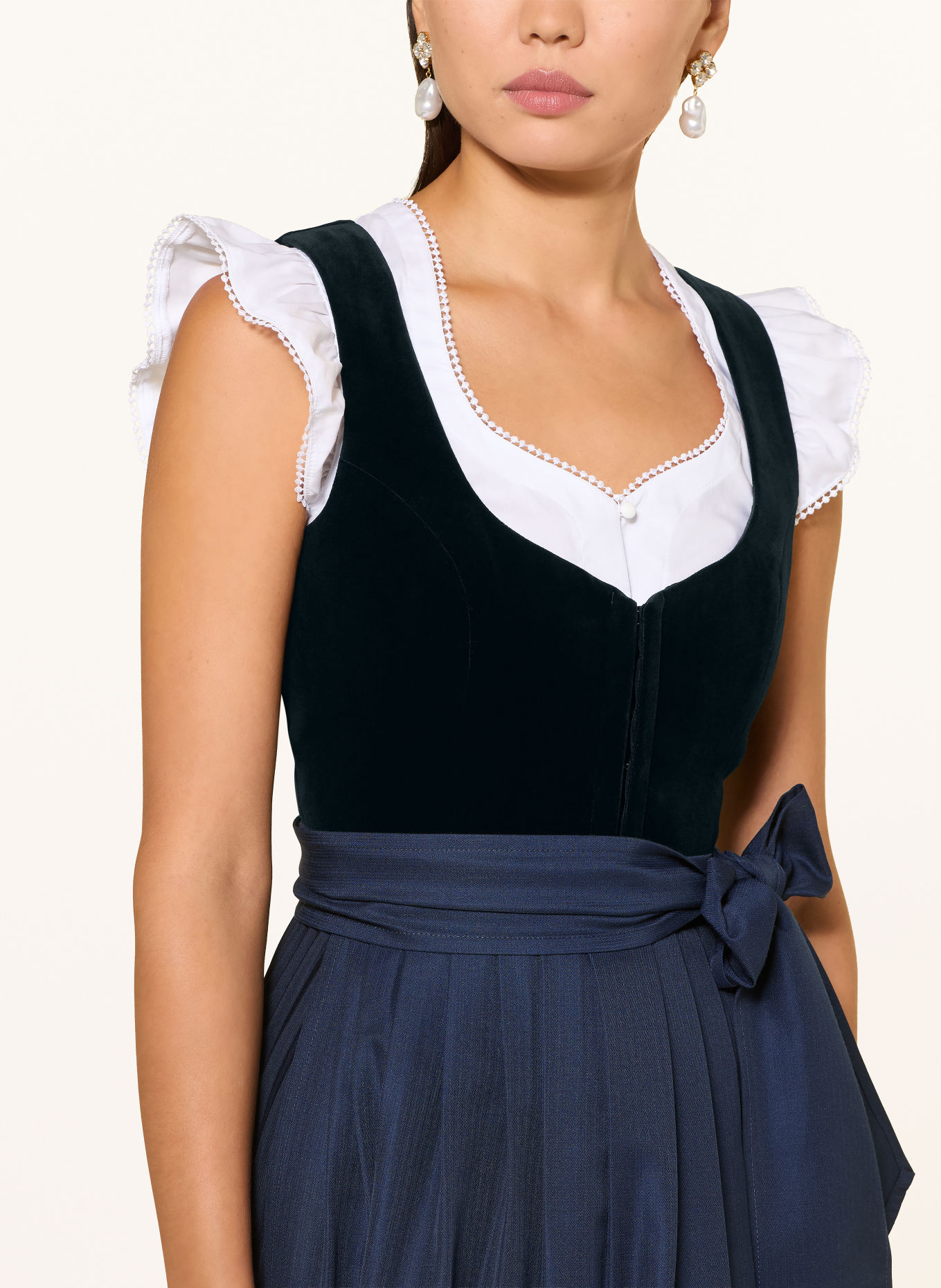 CocoVero Dirndl JETTE mit Plissees: DUNKELBLAU