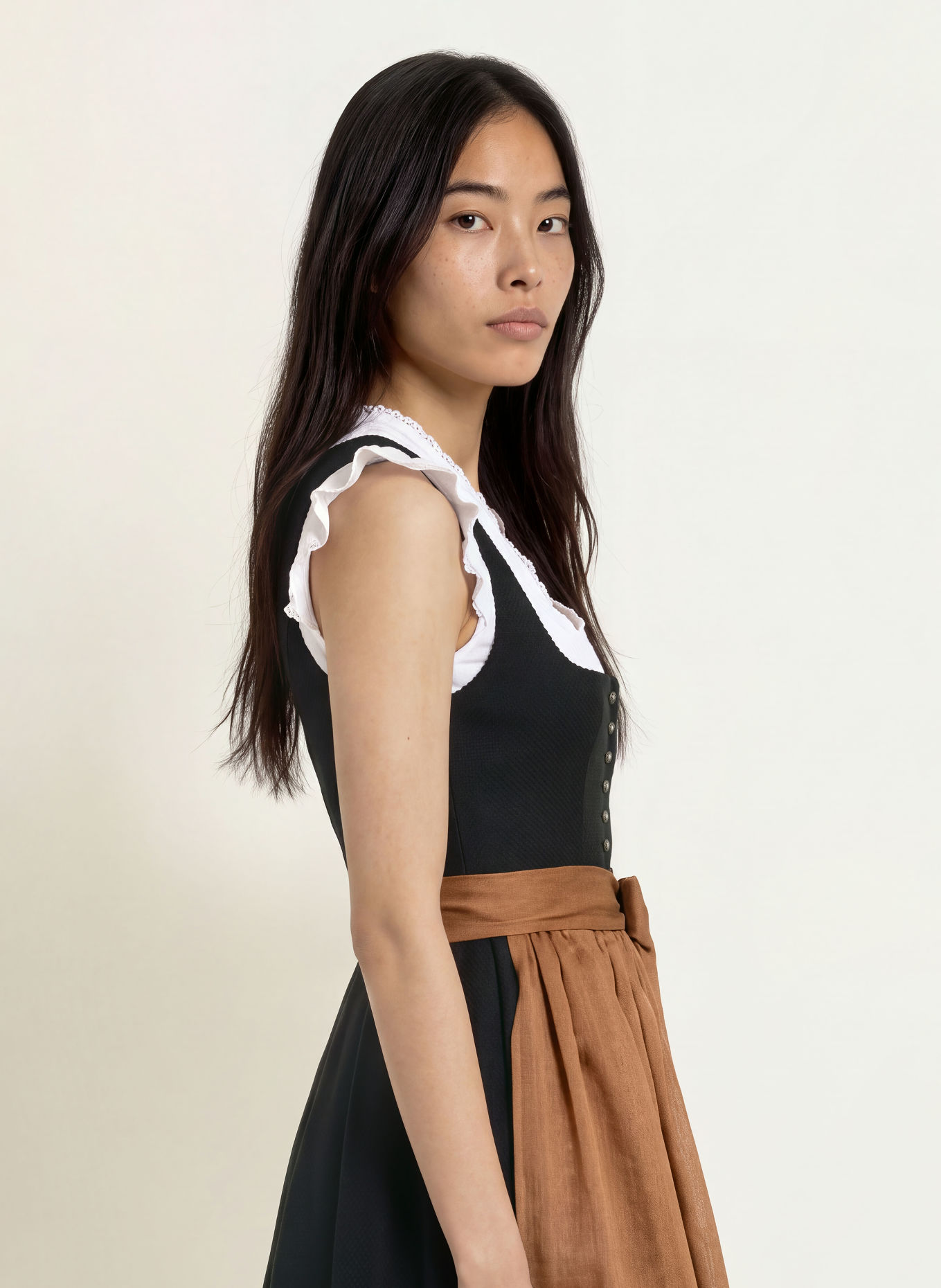 Grasegger Dirndl BRIANNA: SCHWARZ / BRAUN