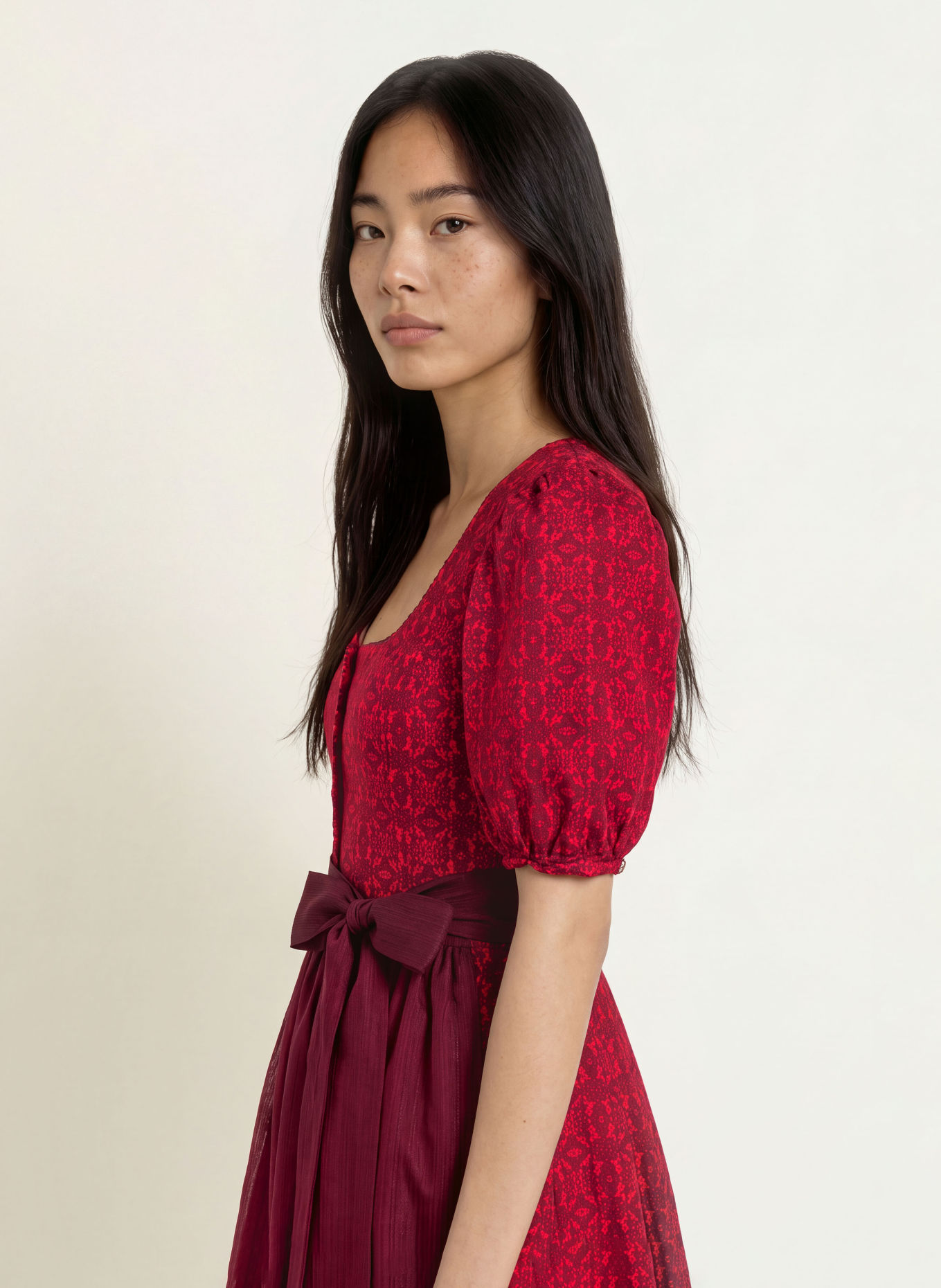 Grasegger Dirndl PAULINA: ROT / DUNKELROT