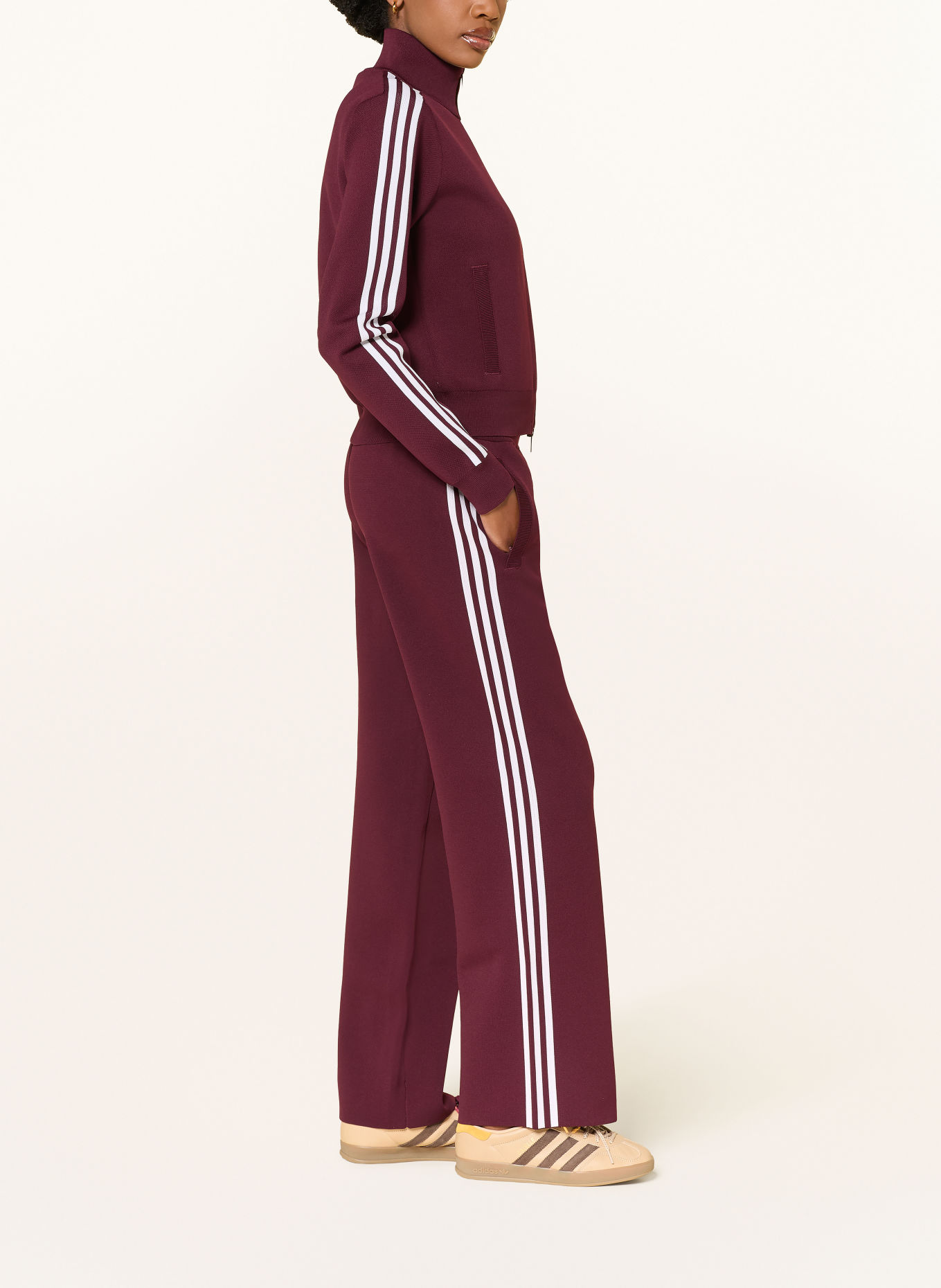adidas Originals Track Pants: DUNKELROT / WEISS