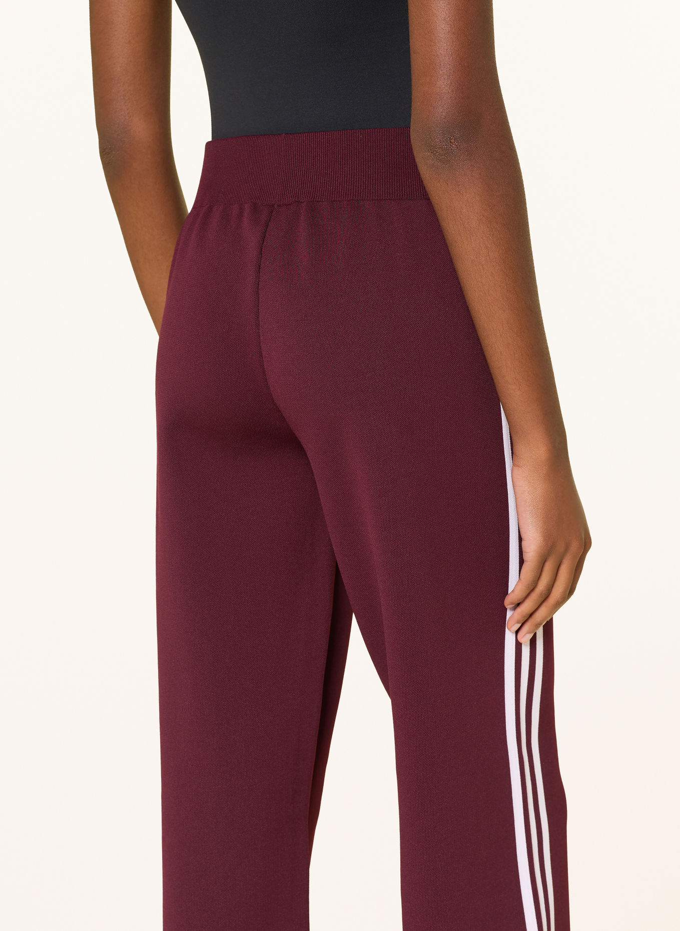 adidas Originals Track Pants: DUNKELROT / WEISS