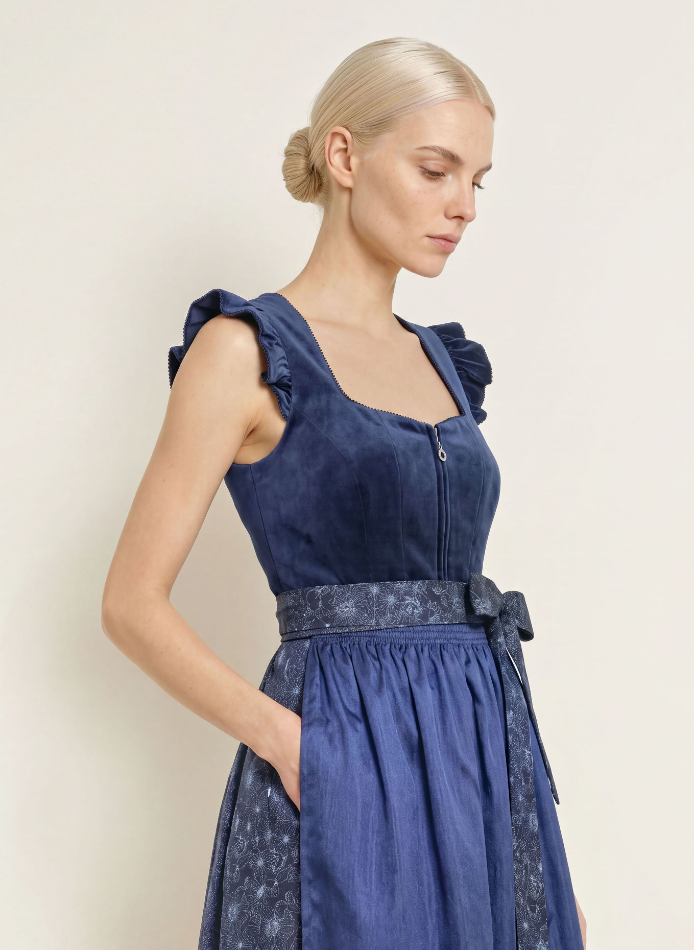 Spieth & Wensky KENDALL Dirndl: DARK BLUE / LIGHT BLUE