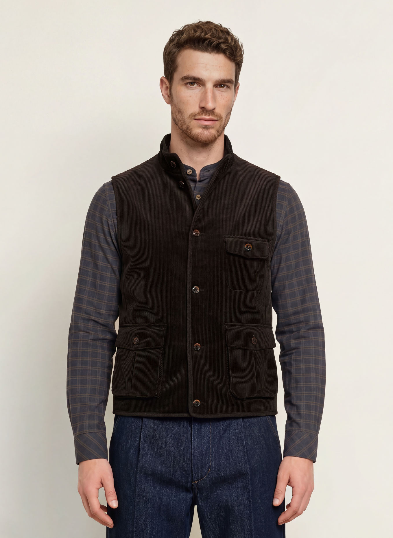 Grasegger Traditioneel gilet HOCHRIES van corduroy: MARRON FONCÉ