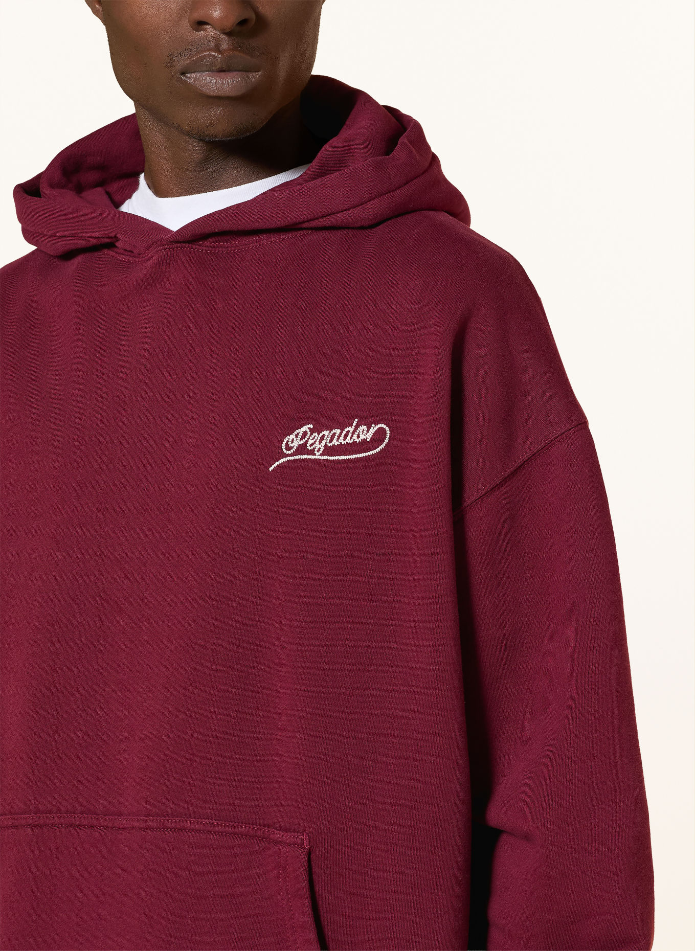PEGADOR Oversized hoodie MASSA: DONKERROOD