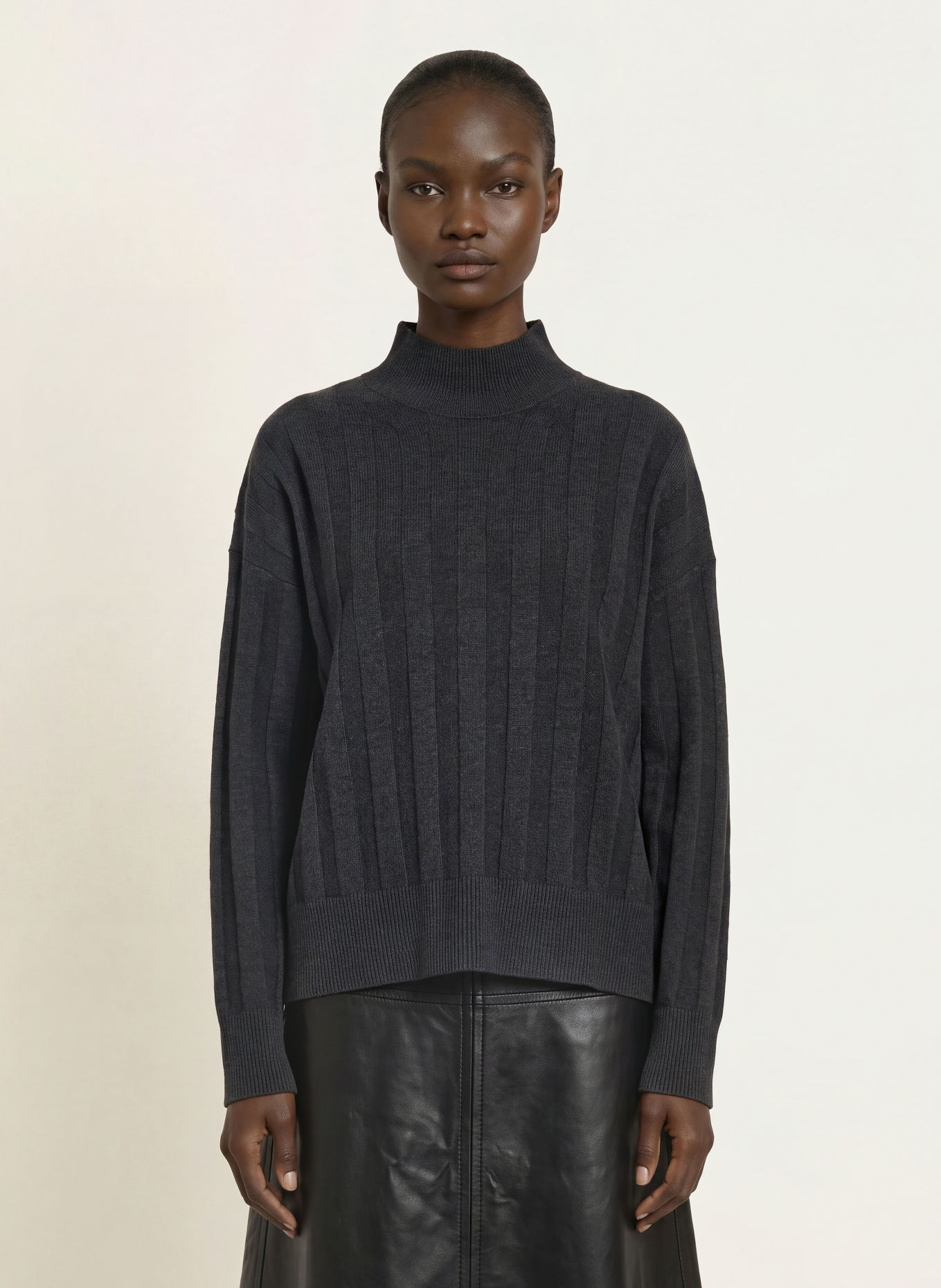 InWear Trui TESSIW KELLSIE: DONKERGRIJS