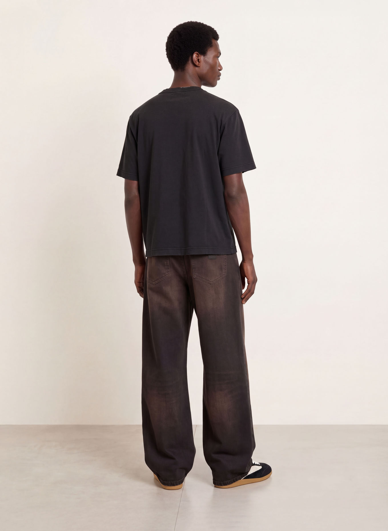 RETERNITY T-shirt AERO: DONKERGRIJS / ROOD