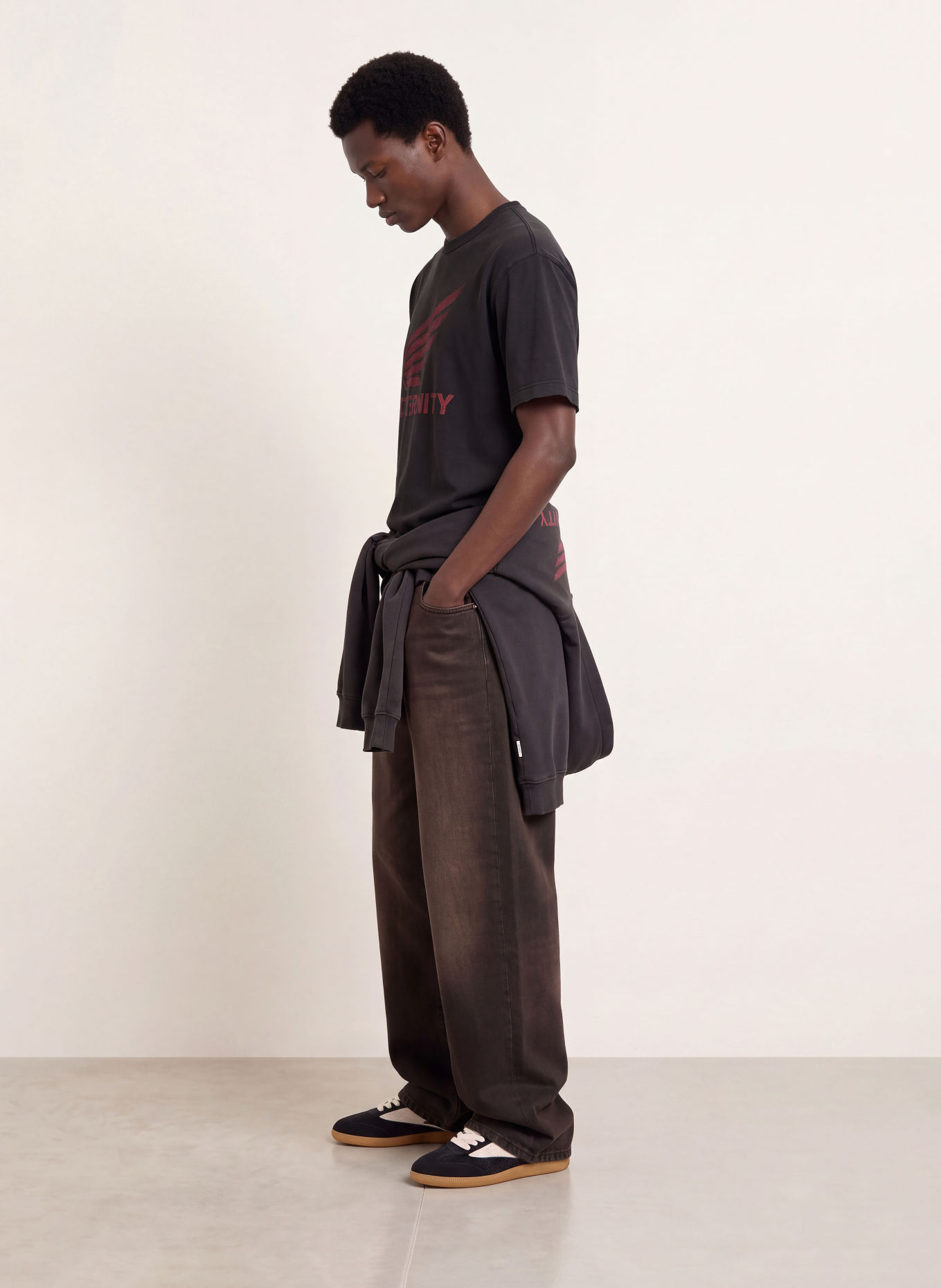 RETERNITY T-shirt AERO: DONKERGRIJS / ROOD