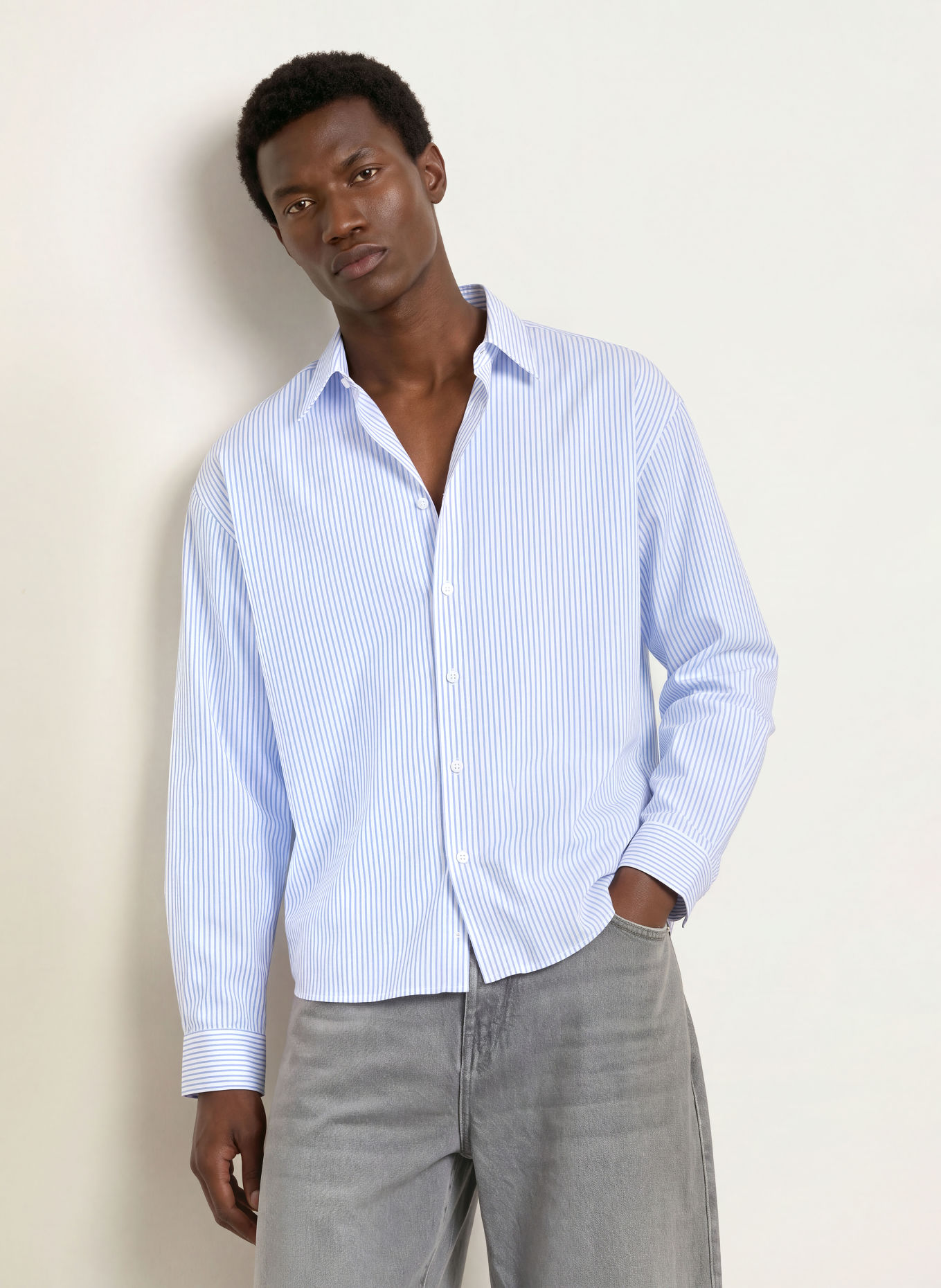 RETERNITY Chemise BOULEVARD Comfort Fit: BLEU CLAIR / BLANC