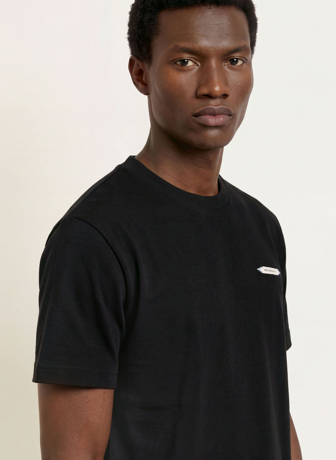 RETERNITY T-shirt L'ATELIER: ZWART