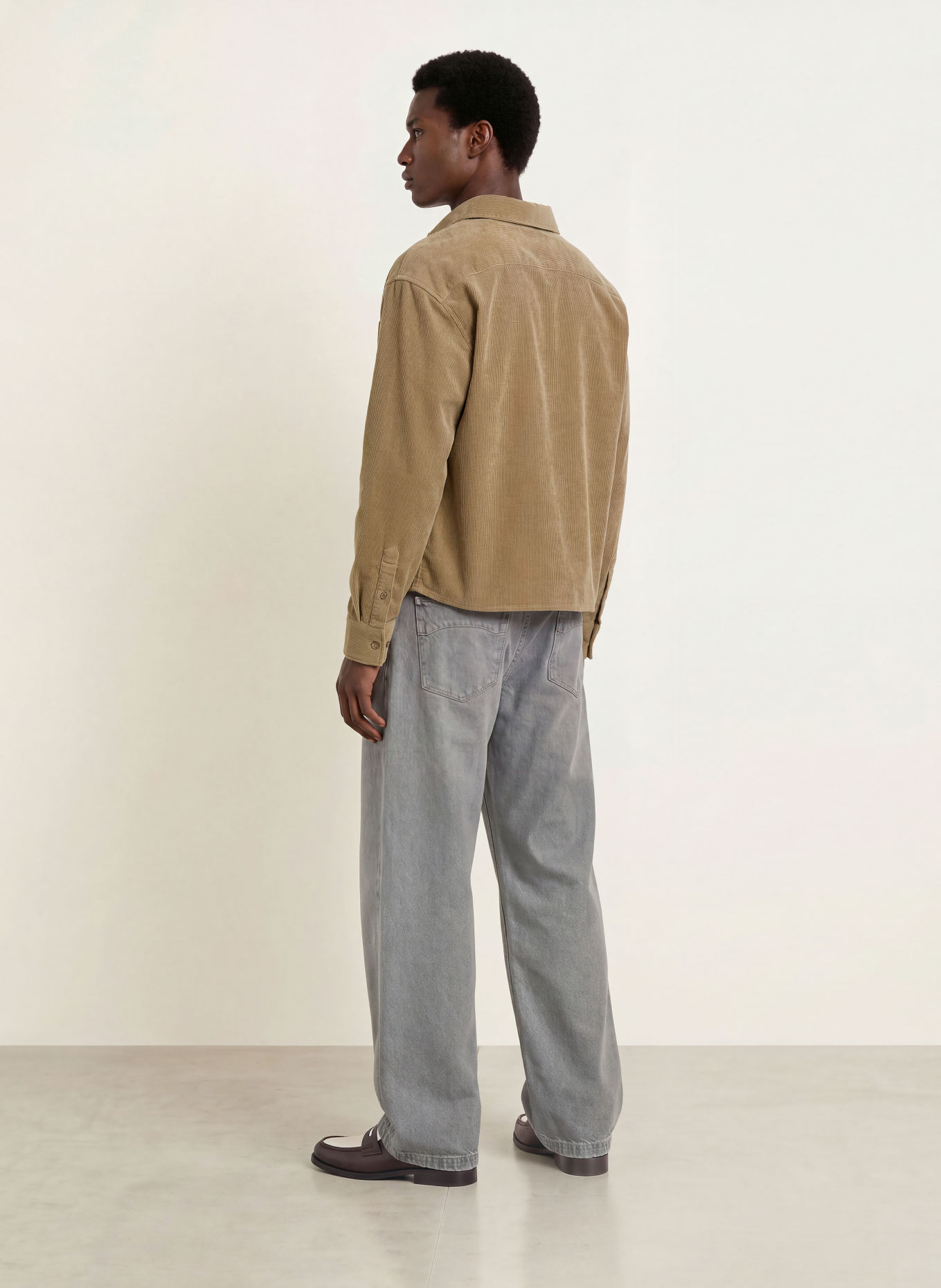 RETERNITY Cordoverhemd SIGNE Comfort Fit: BRUIN