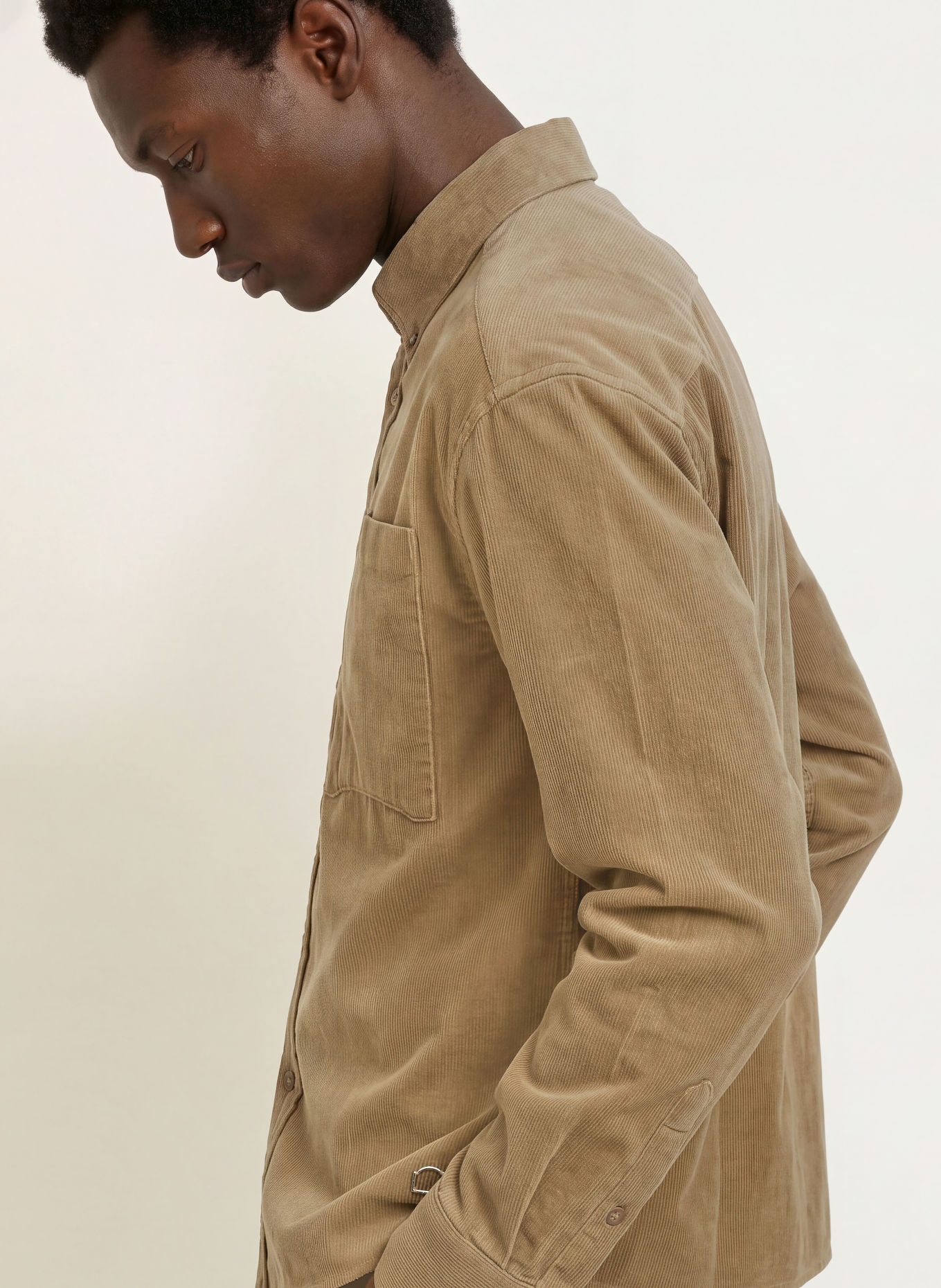 RETERNITY Cordoverhemd SIGNE Comfort Fit: BRUIN