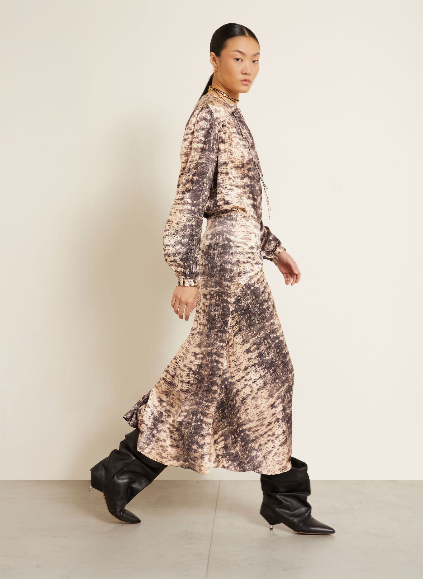 ISABEL MARANT Jupe en satin LAREN en soie: BEIGE / TAUPE
