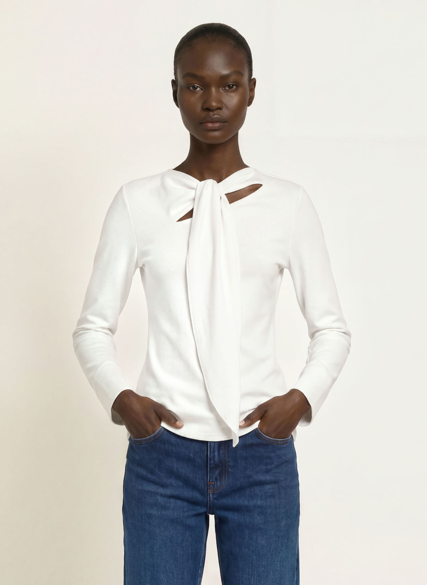 lilienfels Long-sleeve shirt with Bow Tie: WHITE