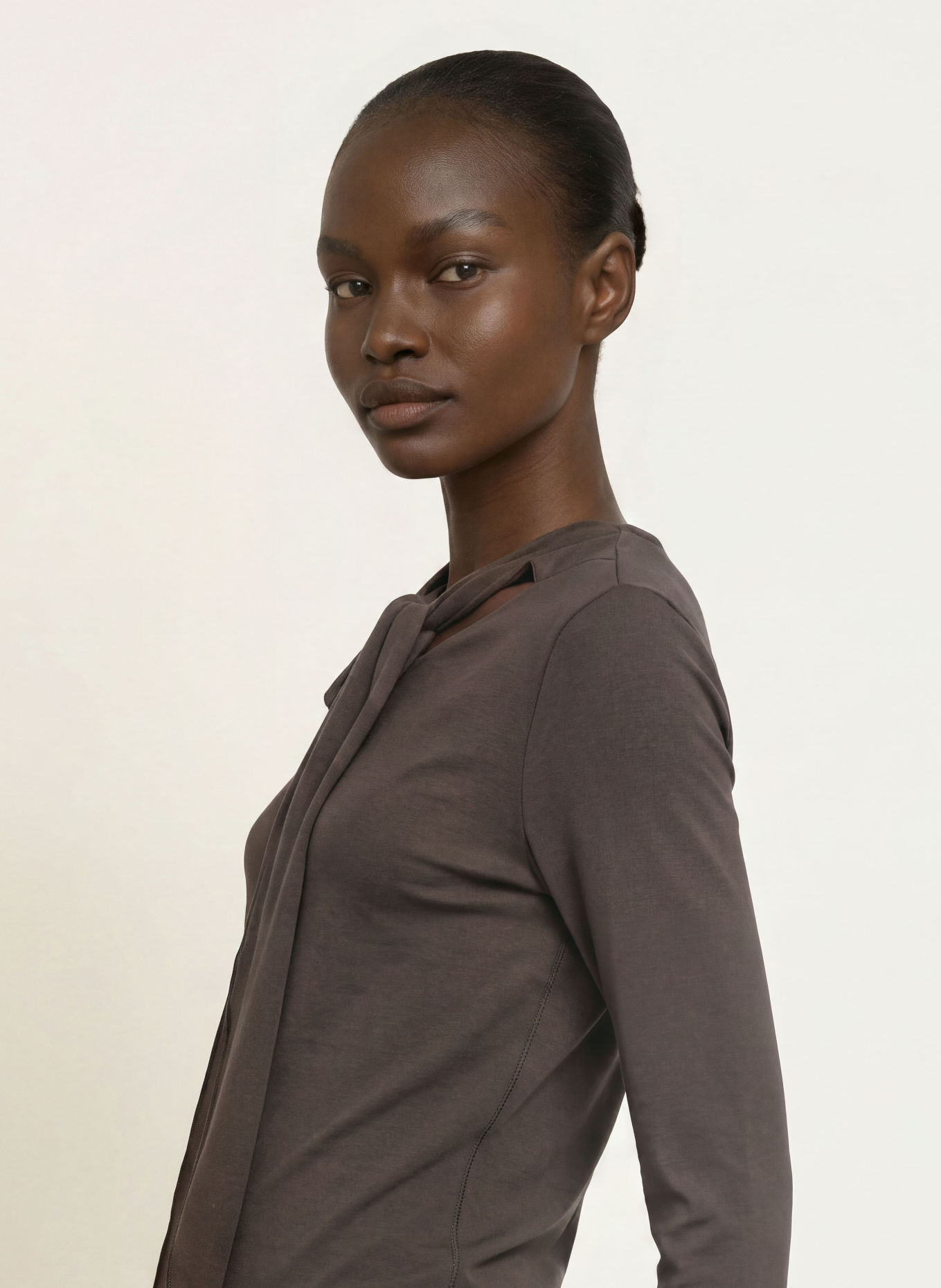 lilienfels Longsleeve mit Schluppe: DUNKELBRAUN