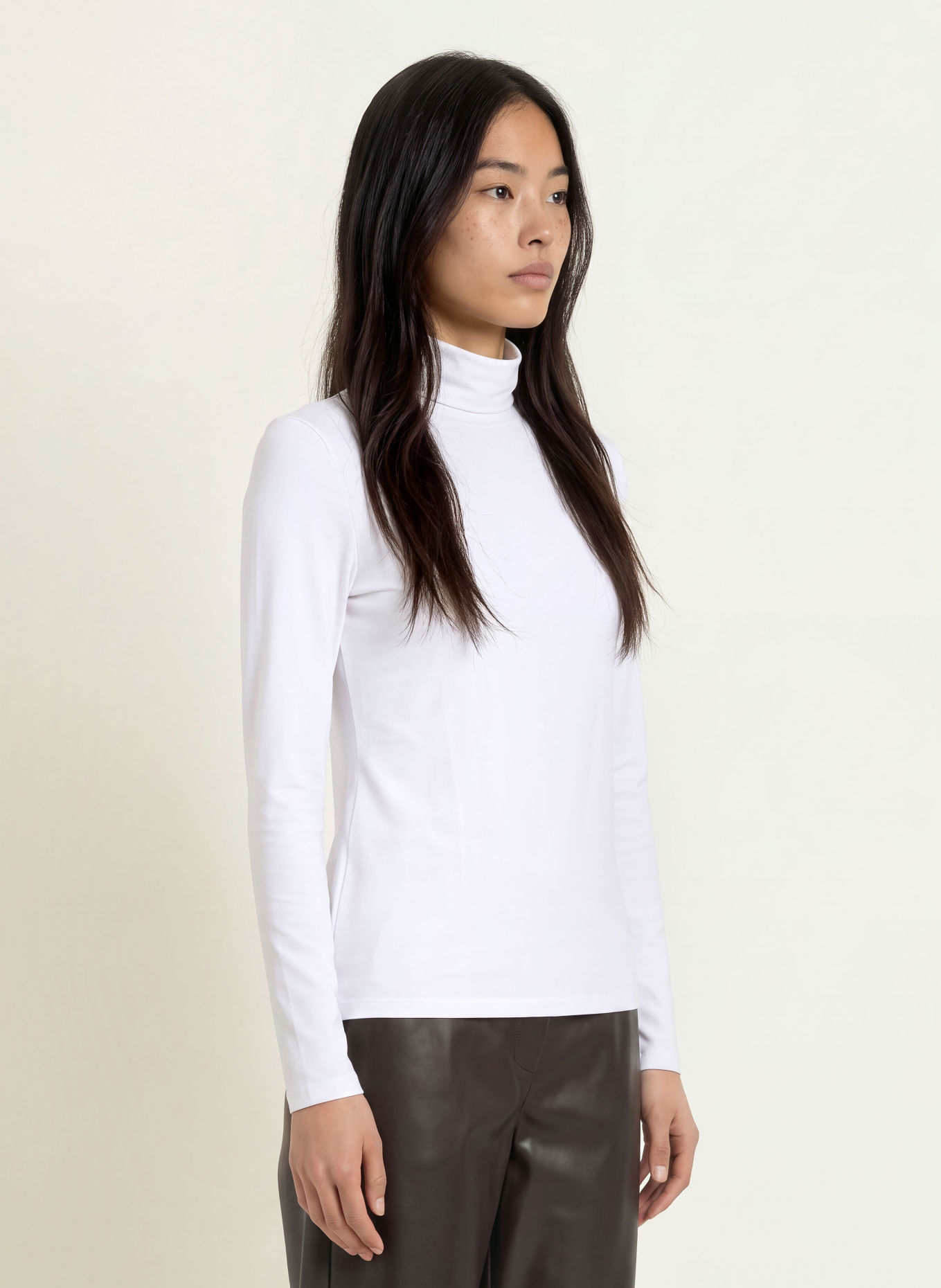 thylie Colshirt RYLIE: WIT