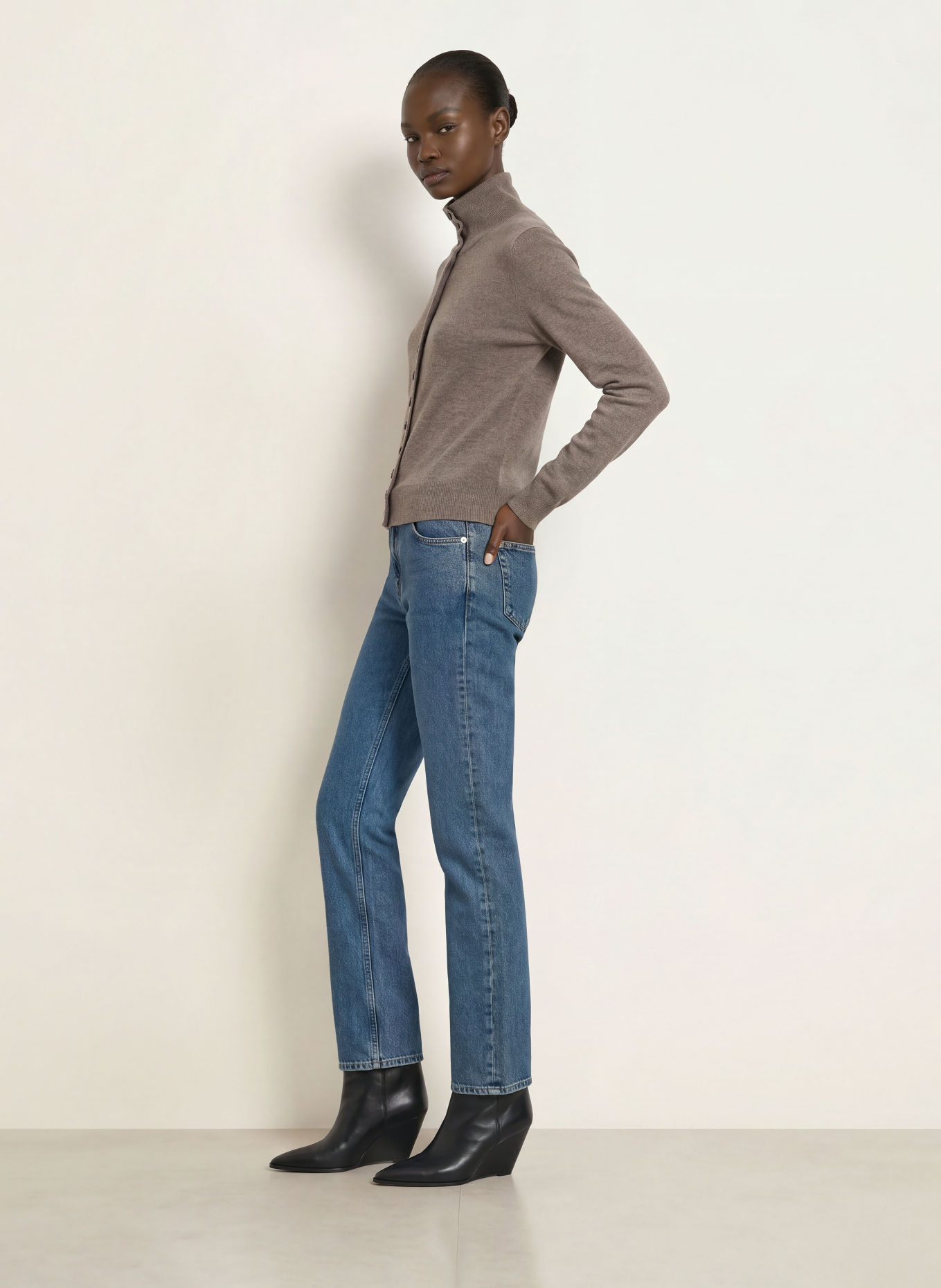 LADNERI Strickjacke LIVIA: HELLBRAUN