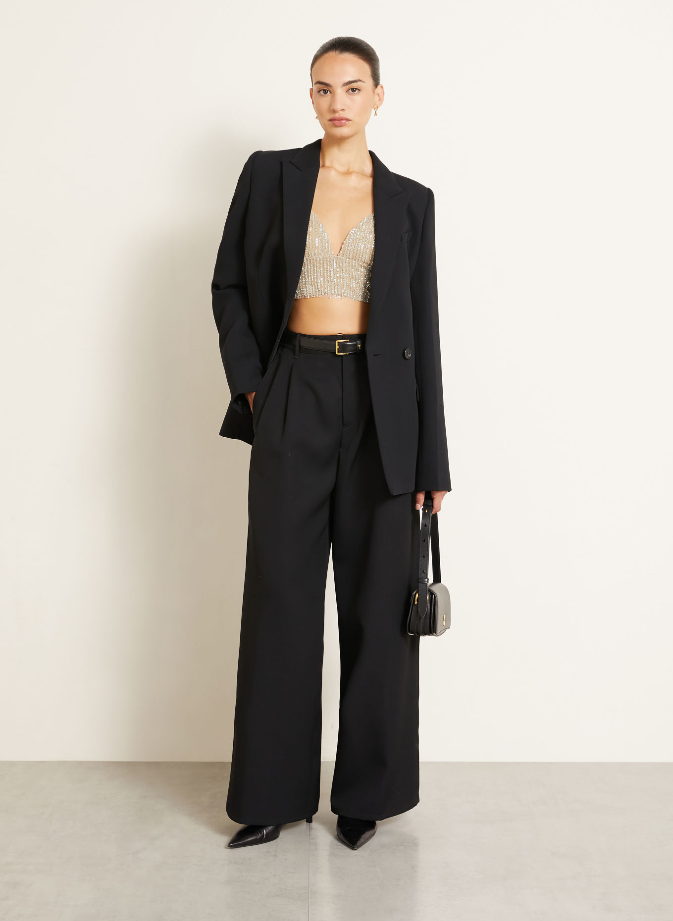AMI PARIS Mesh-Top met pailletten en sierstenen: BEIGE / WITGOUD