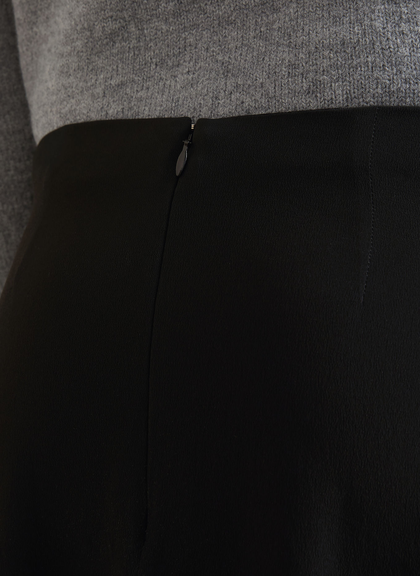 AMI PARIS Rok met zijde: ZWART