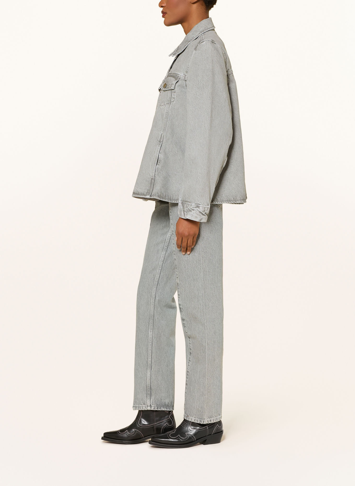 GANNI Jeansy straight: ZWQ Light Grey Stone