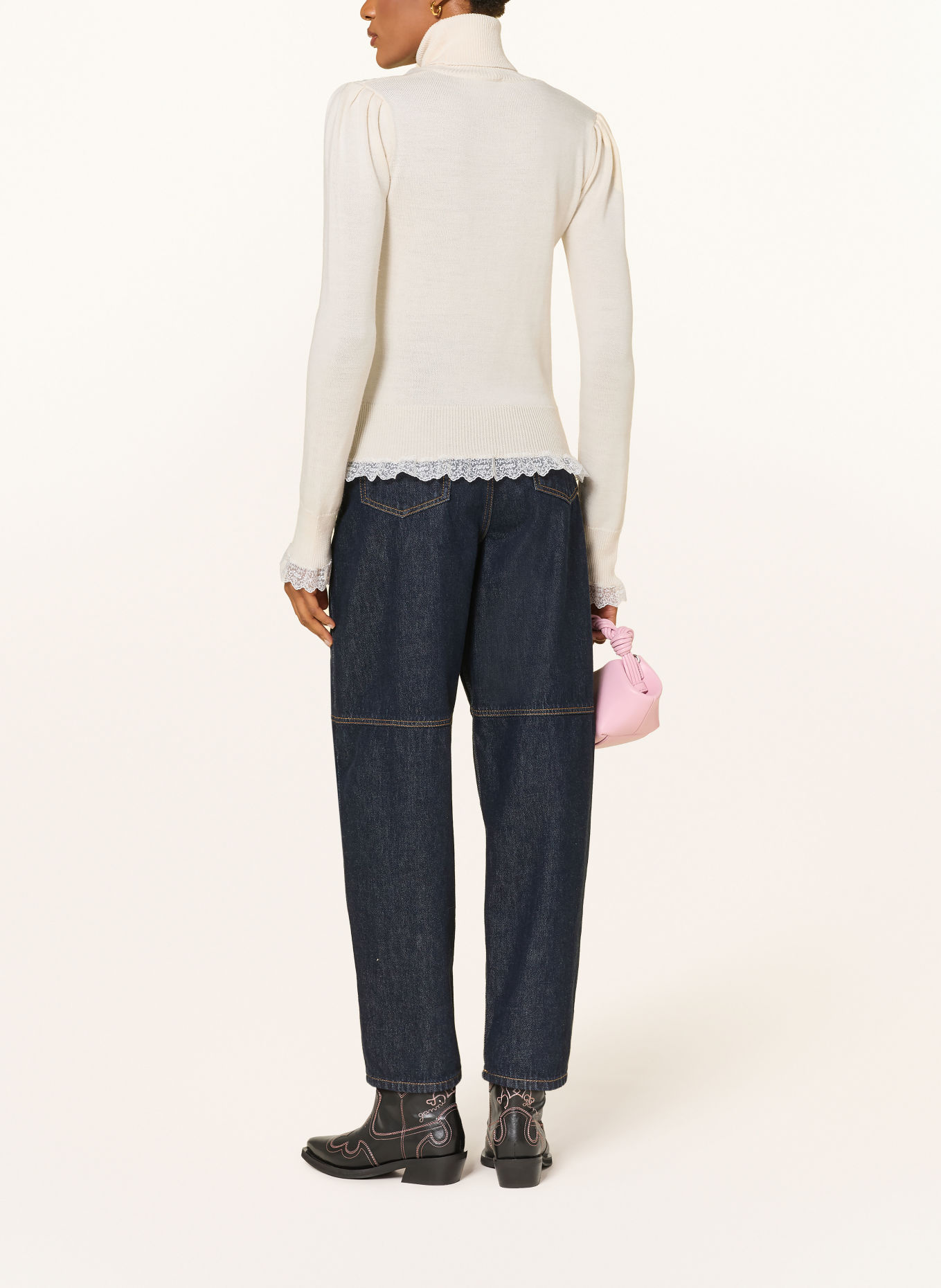 GANNI Mерino wool Turtleneck sweater with lace: CREAM / WHITE