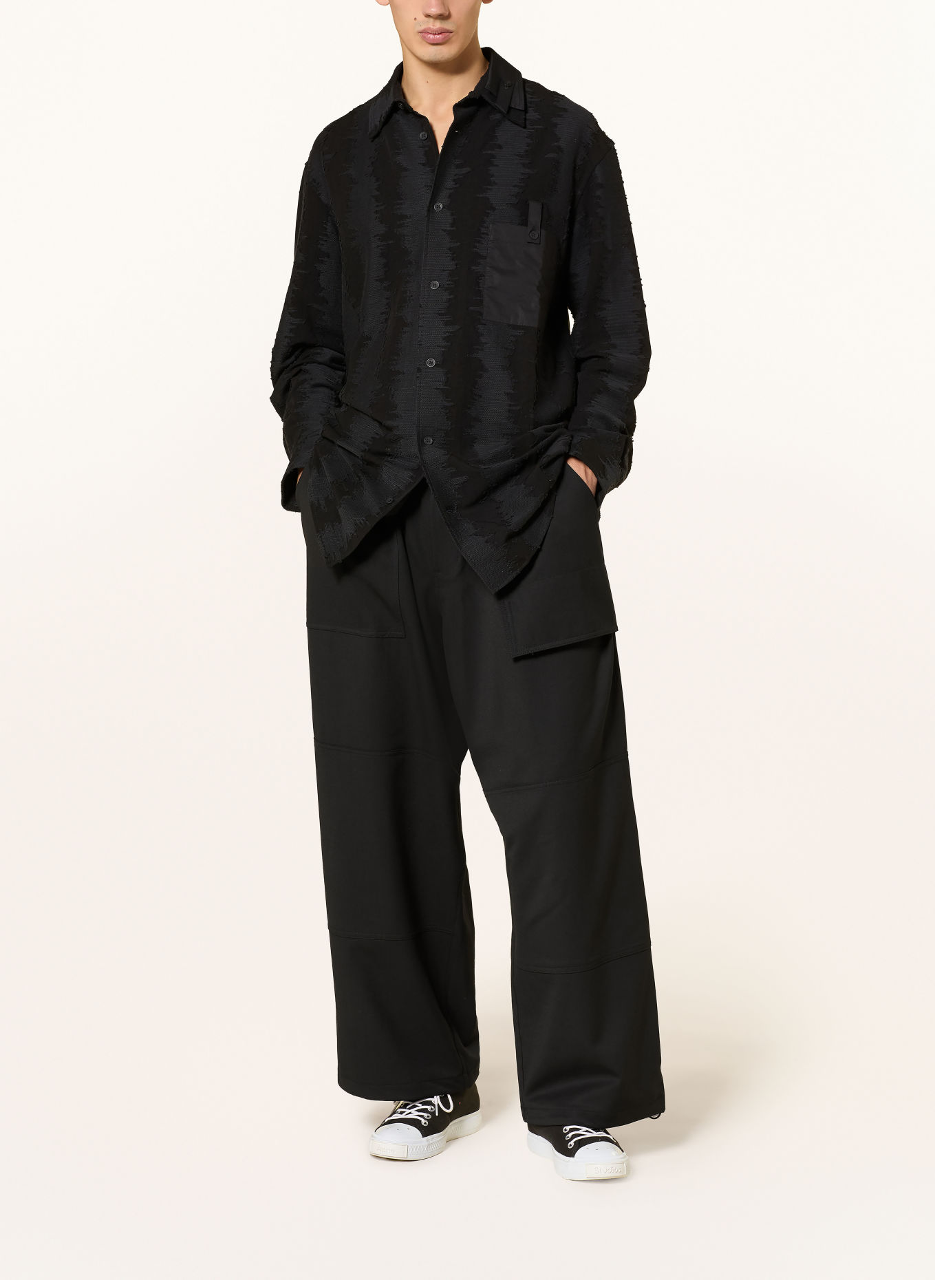 Y-3 Wide-Fit Cargo Trousers: BLACK