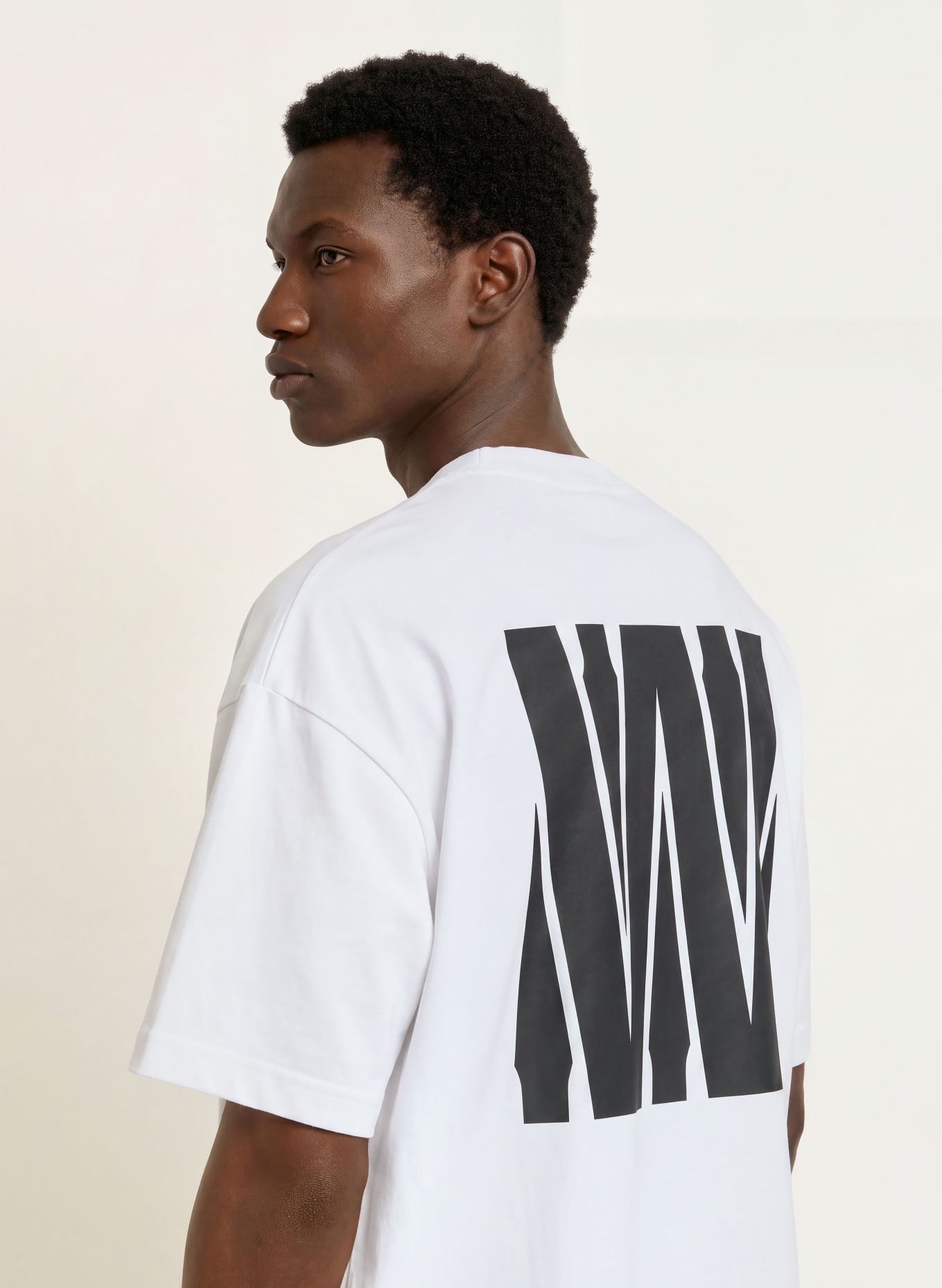 WRSTBHVR T-Shirt NENI: WEISS / SCHWARZ