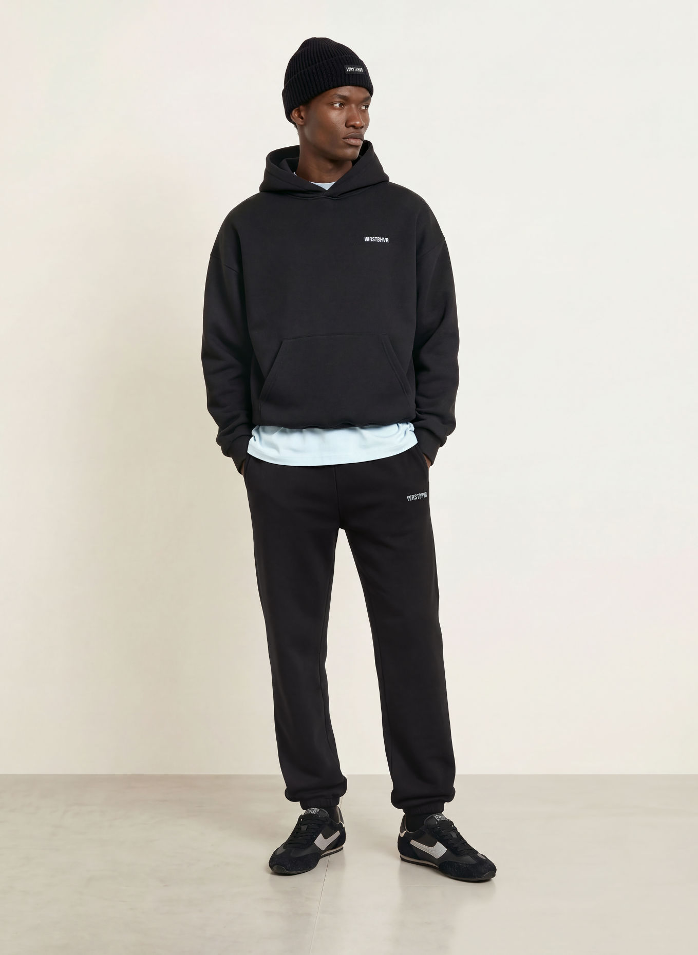 WRSTBHVR Sweatpants ILAY V3: SCHWARZ