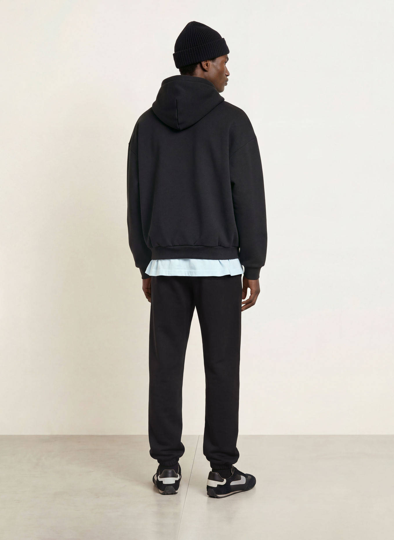 WRSTBHVR Sweatpants ILAY V3: SCHWARZ