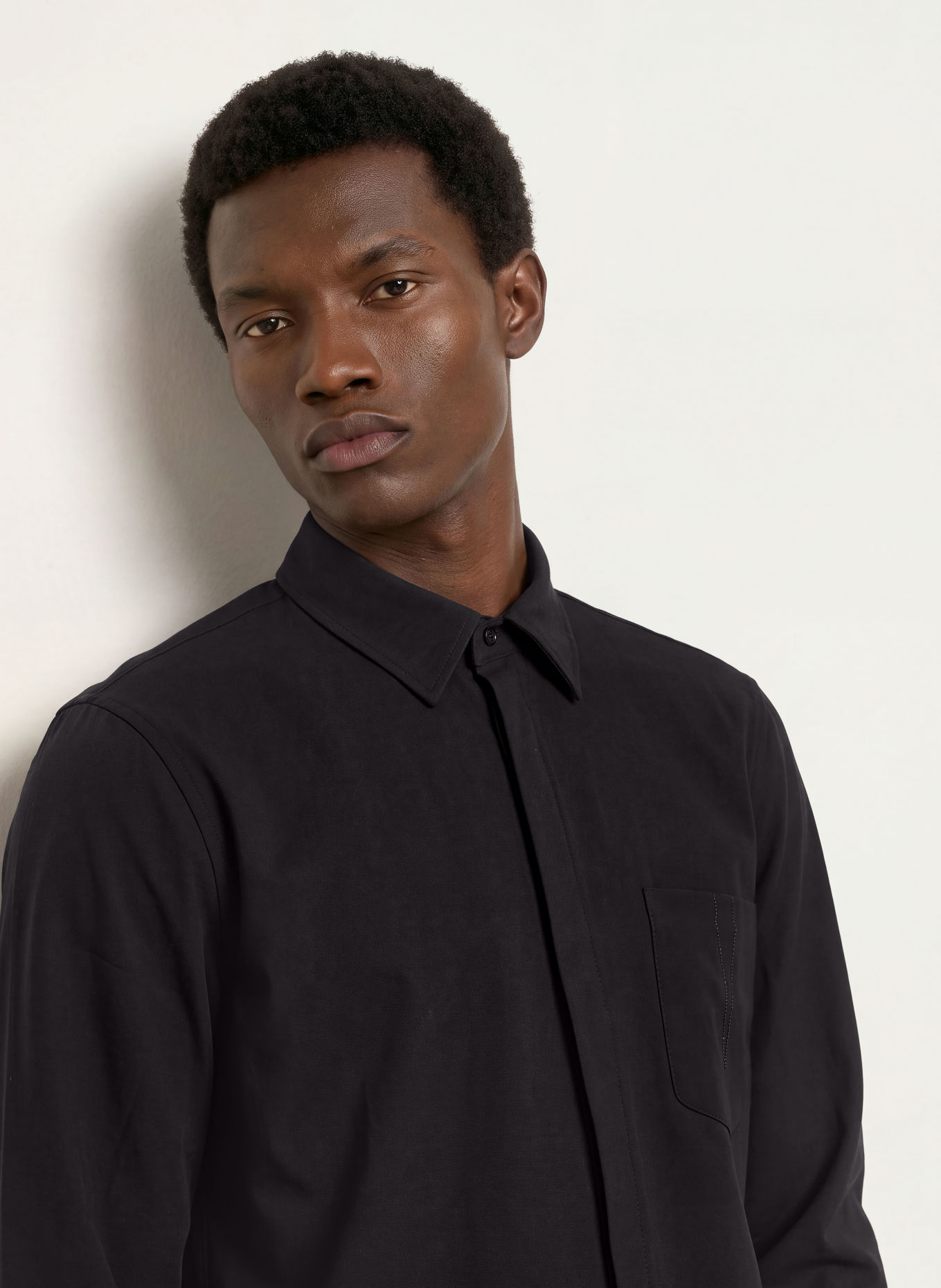 WRSTBHVR Hemd CHADRIN Oversized Fit: SCHWARZ