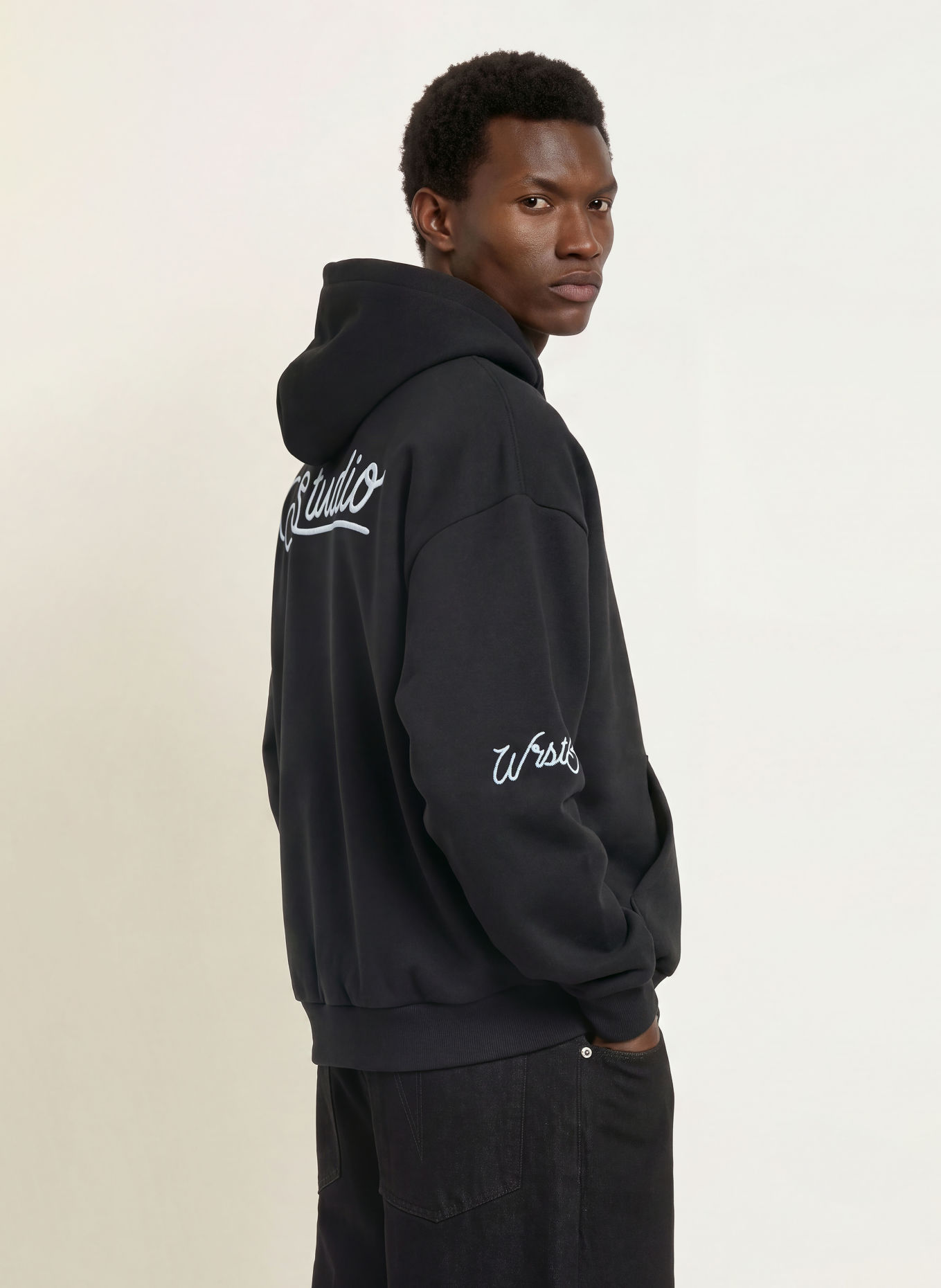 WRSTBHVR Hoodie GUSTAF V2: SCHWARZ